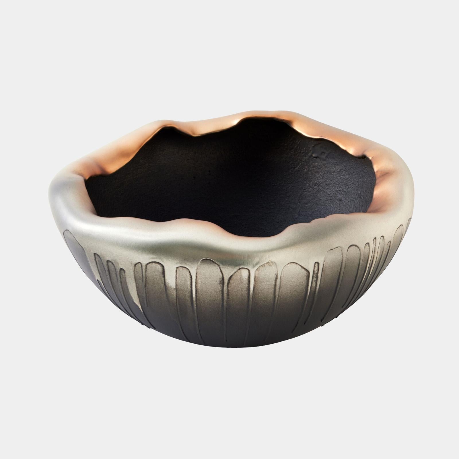 Global Views Selena Textured Silver Vase and Bowl
