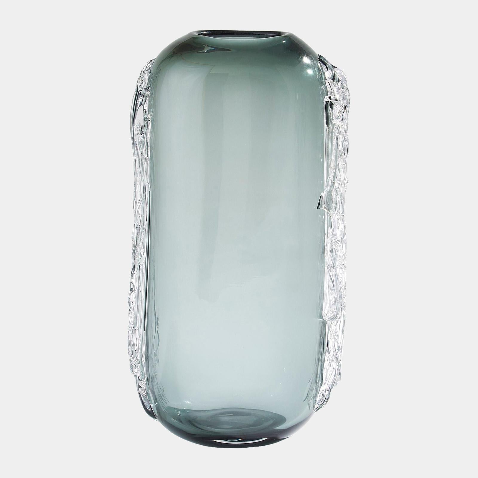 Global Views Side Squiggle Vase