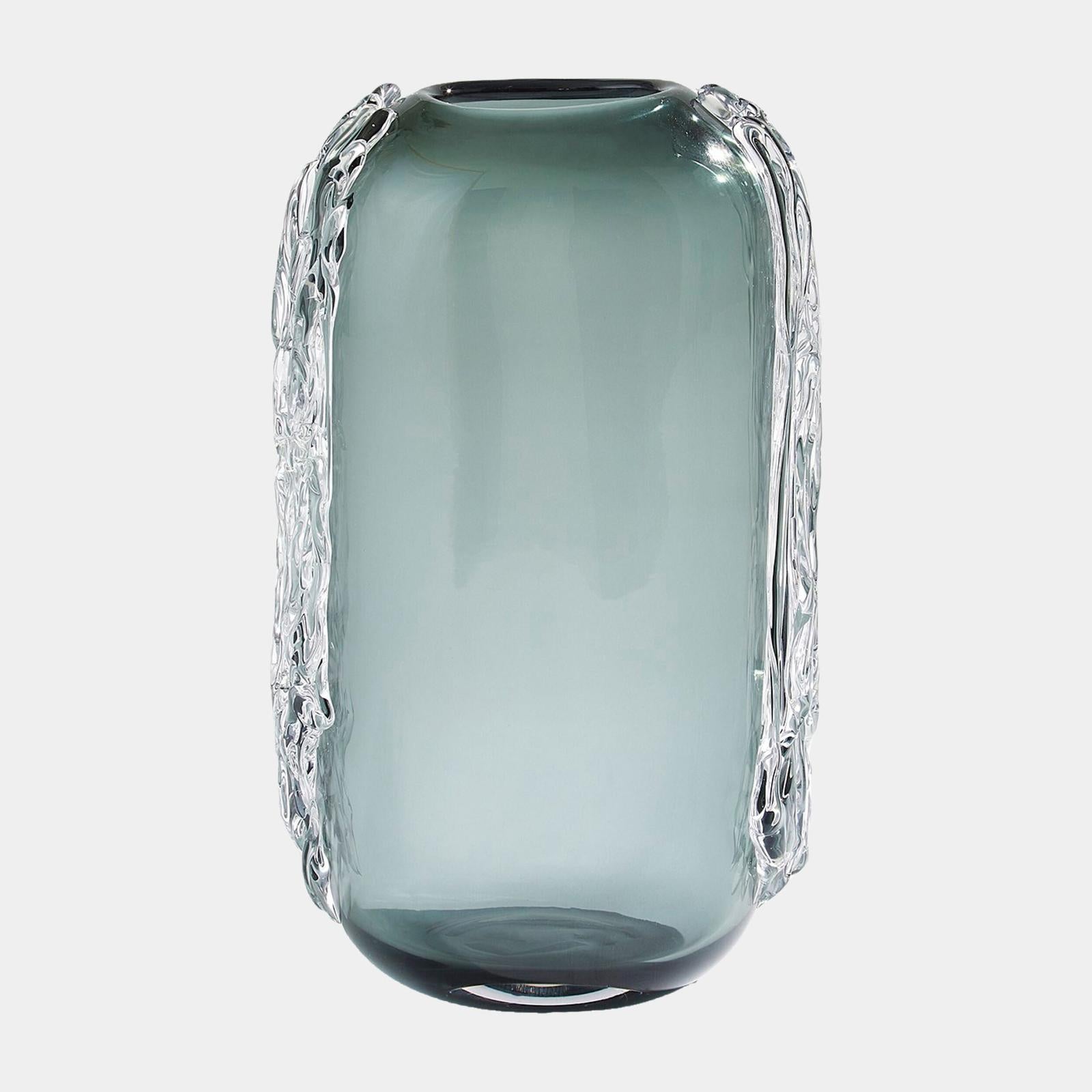 Global Views Side Squiggle Vase