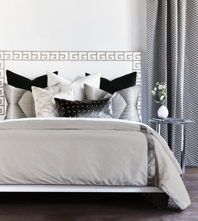 Eastern Accents Edris Fog Duvet Cover