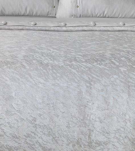Eastern Accents Vionnet Platinum Duvet Cover