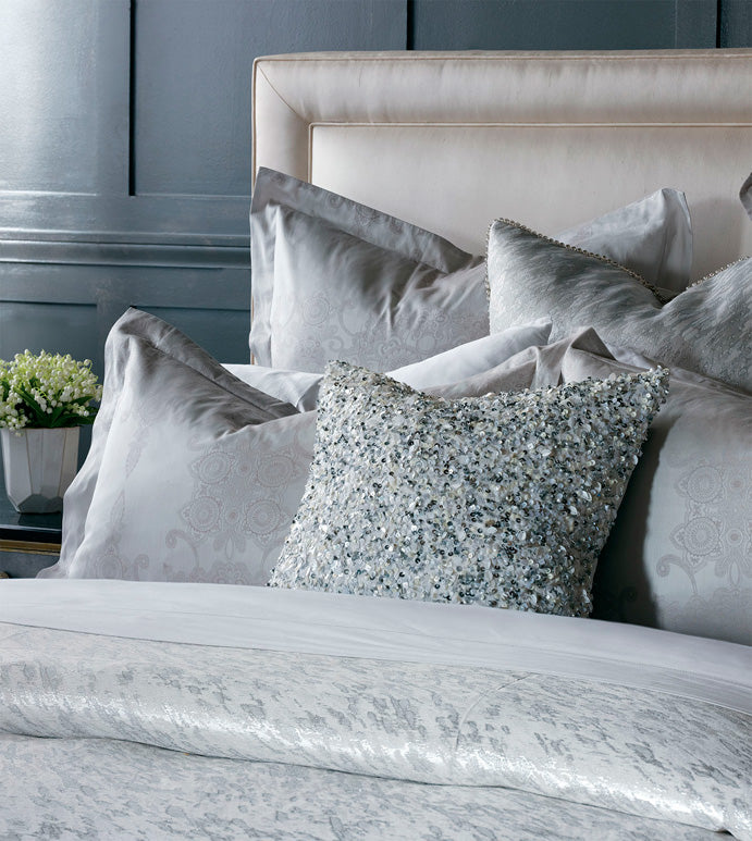 Eastern Accents Vionnet Platinum Duvet Cover