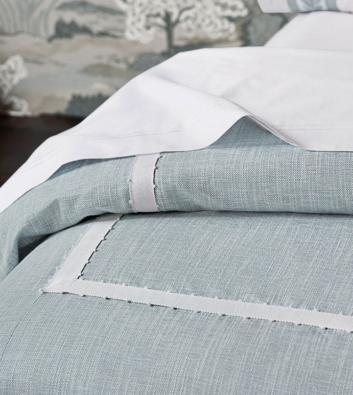 Eastern Accents Amberlynn Mitered Picot Hand-Tacked Comforter
