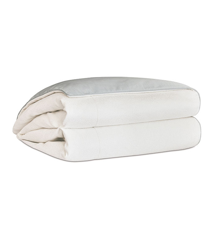 Eastern Accents Tilda Chenille Tacked Comforter