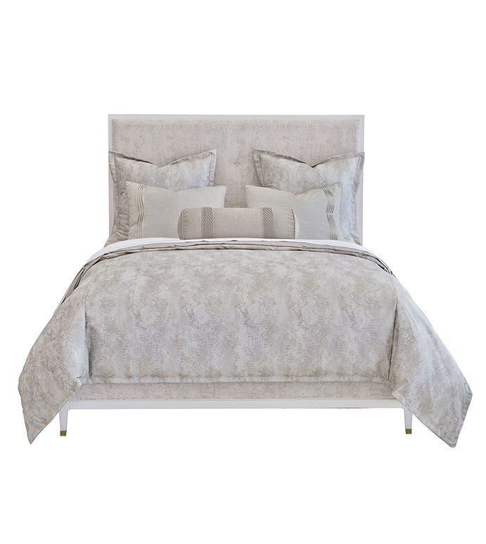 Eastern Accents Elise Jacquard Duvet Cover