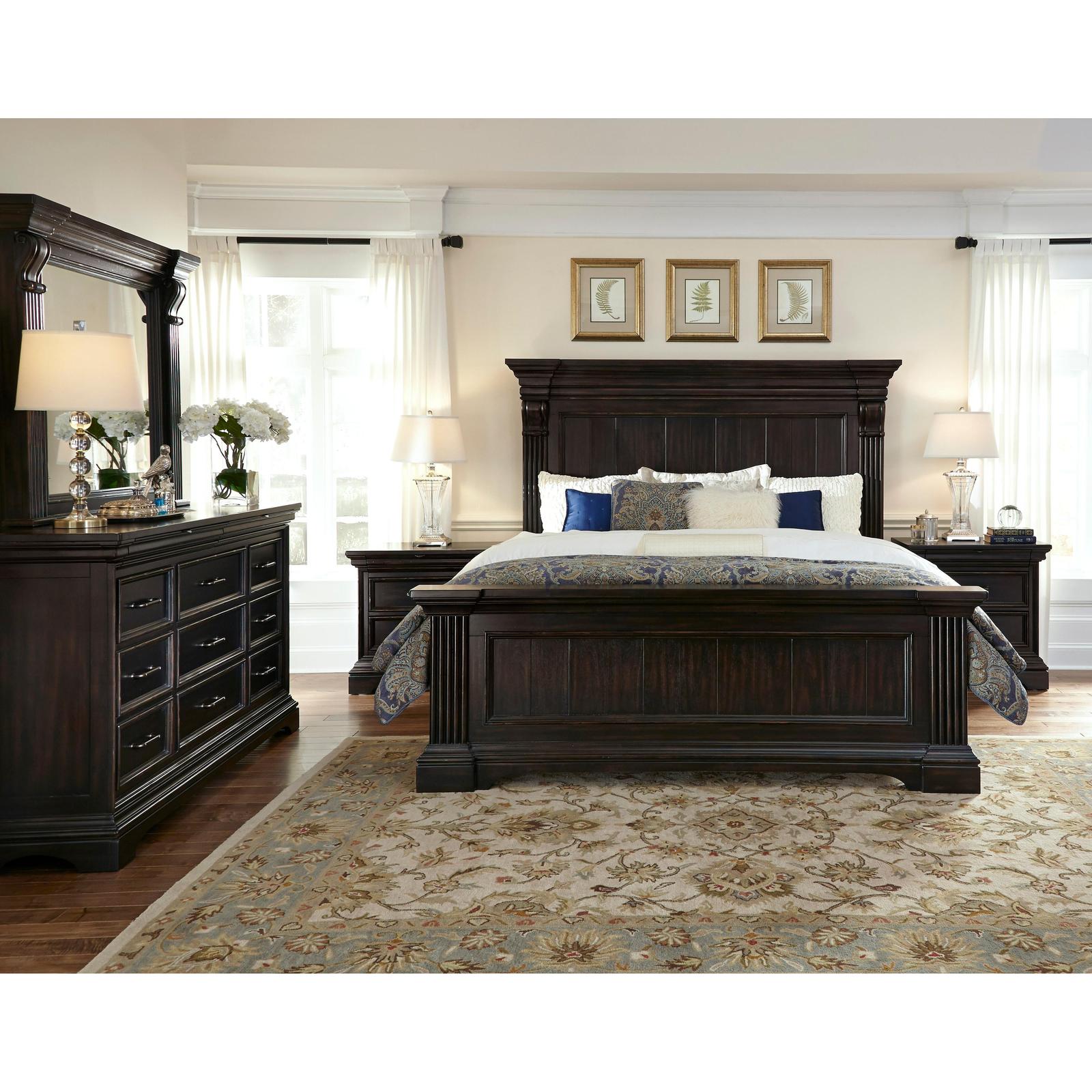 Pulaski Furniture Caldwell Smoked Molasses Bed