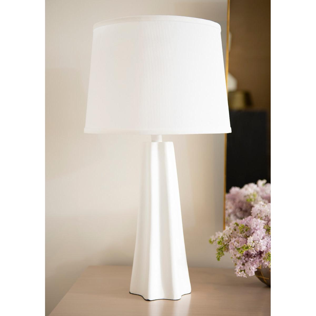 Villa & House Estrella Lamp with Shade