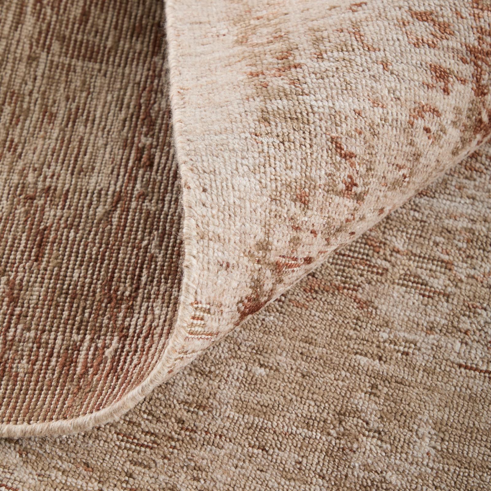 Feizy Loralai 8A65F Traditional Oriental Rug in Tan/Orange