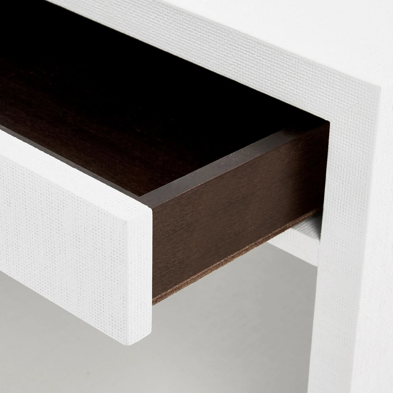 Villa & House Frances 2-Drawer Side Table