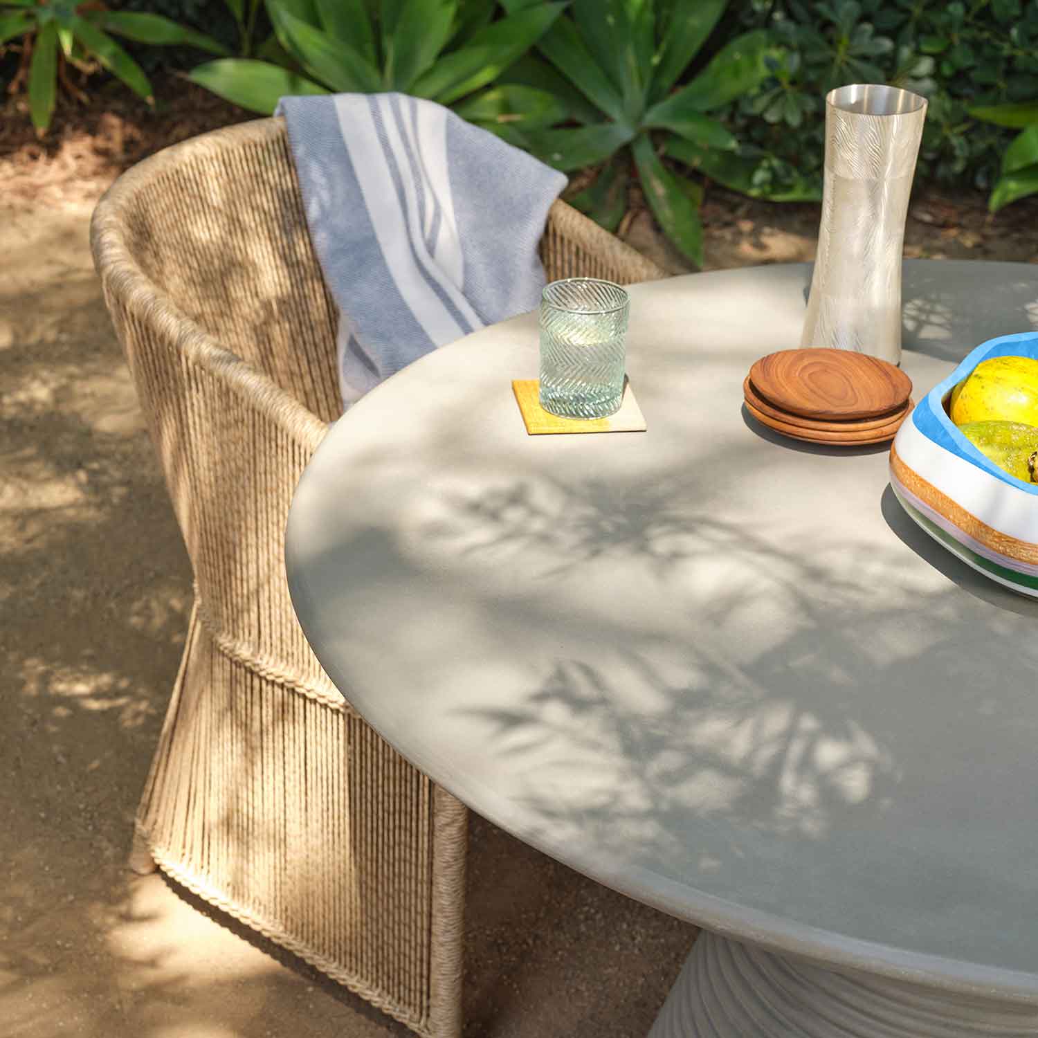 Arley Dining Table