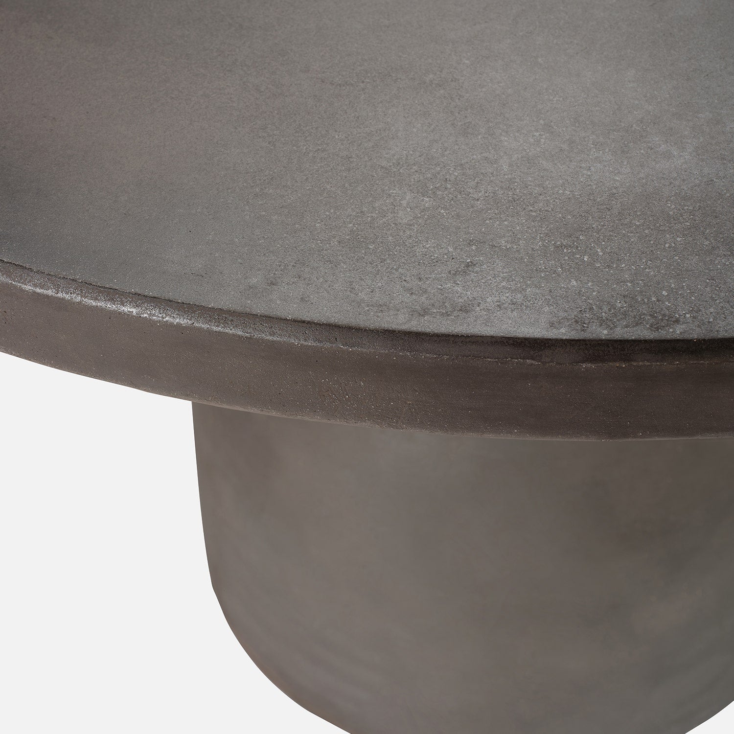 Irving Oval Dining Table