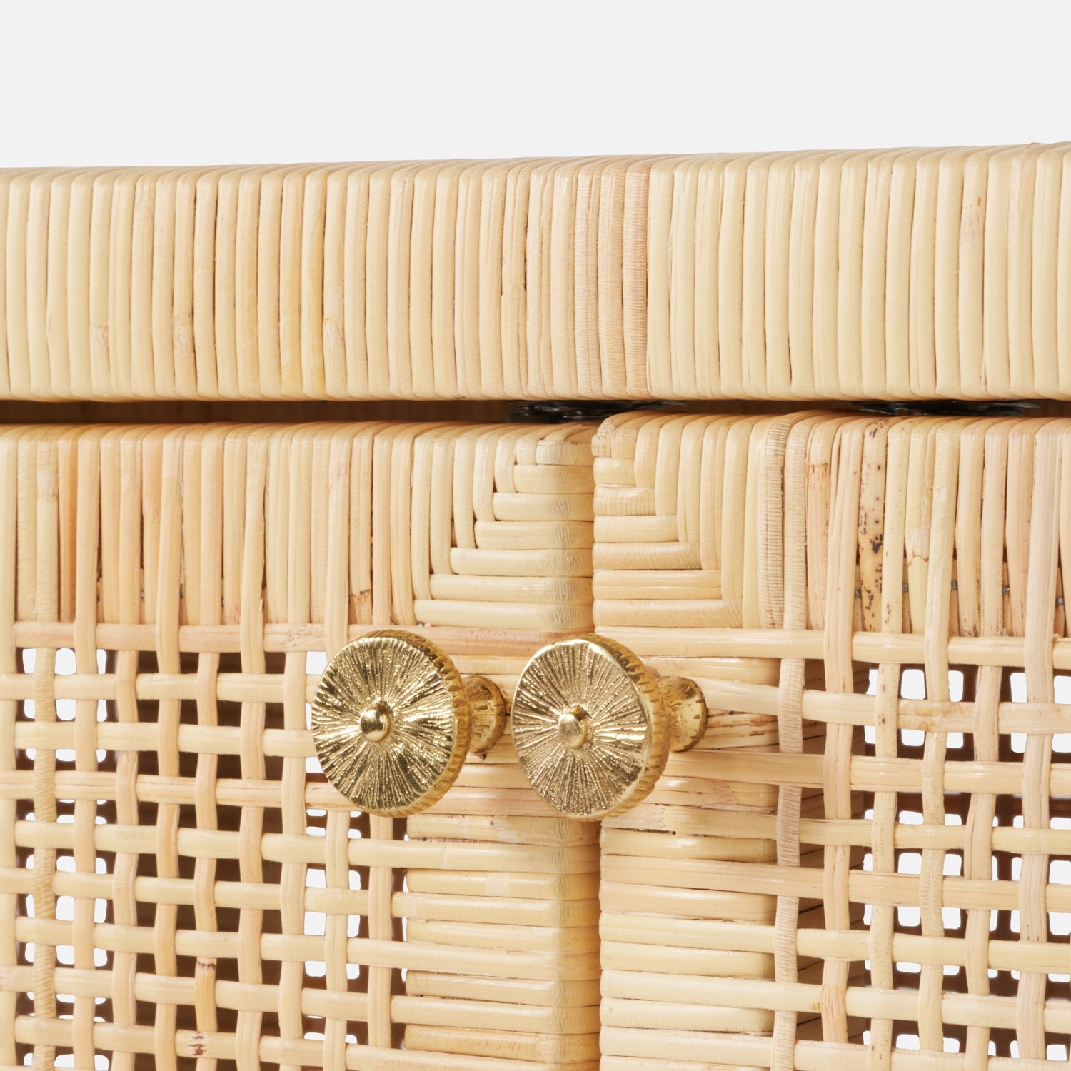 Made Goods Isla Buffet 60