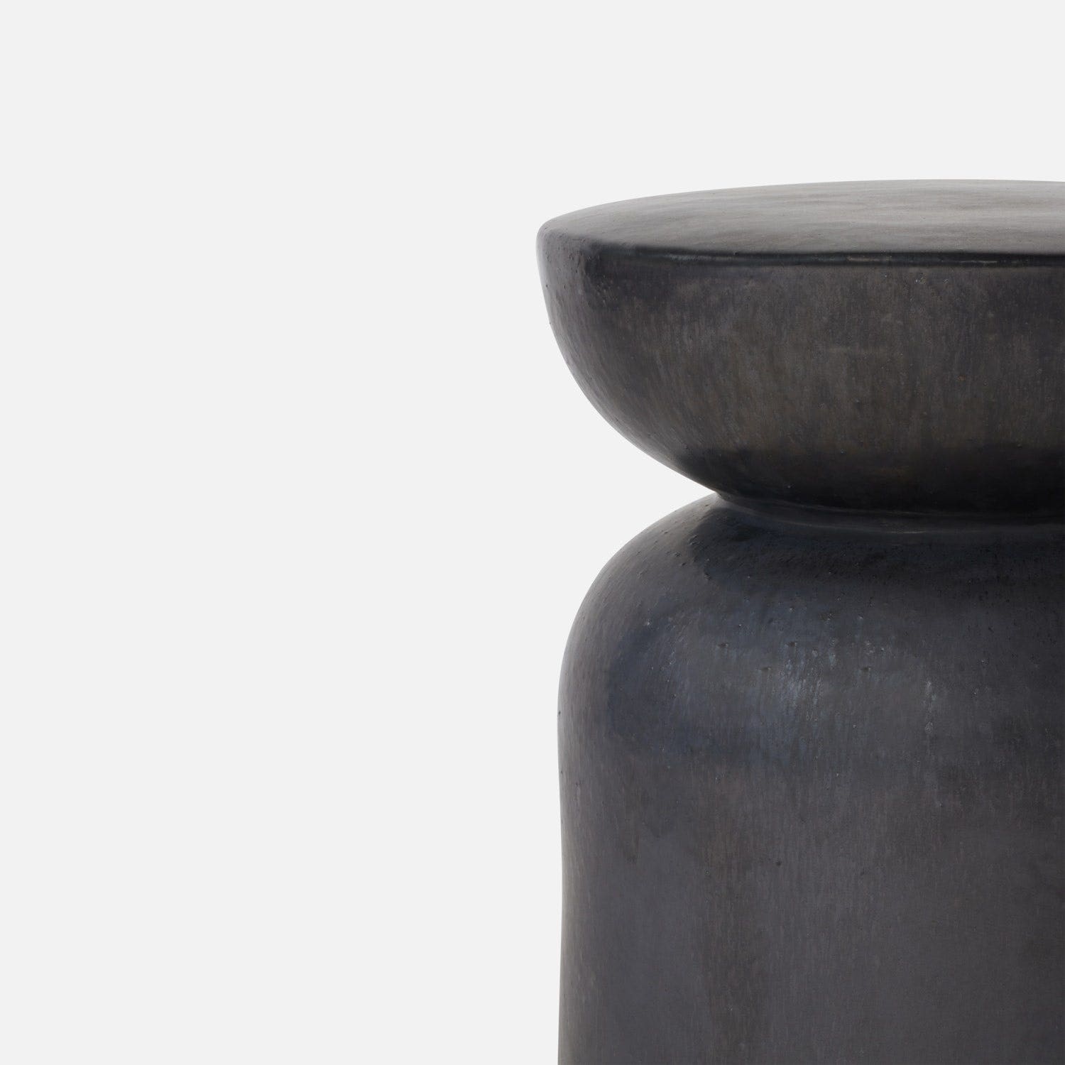 Loxias Outdoor Stool