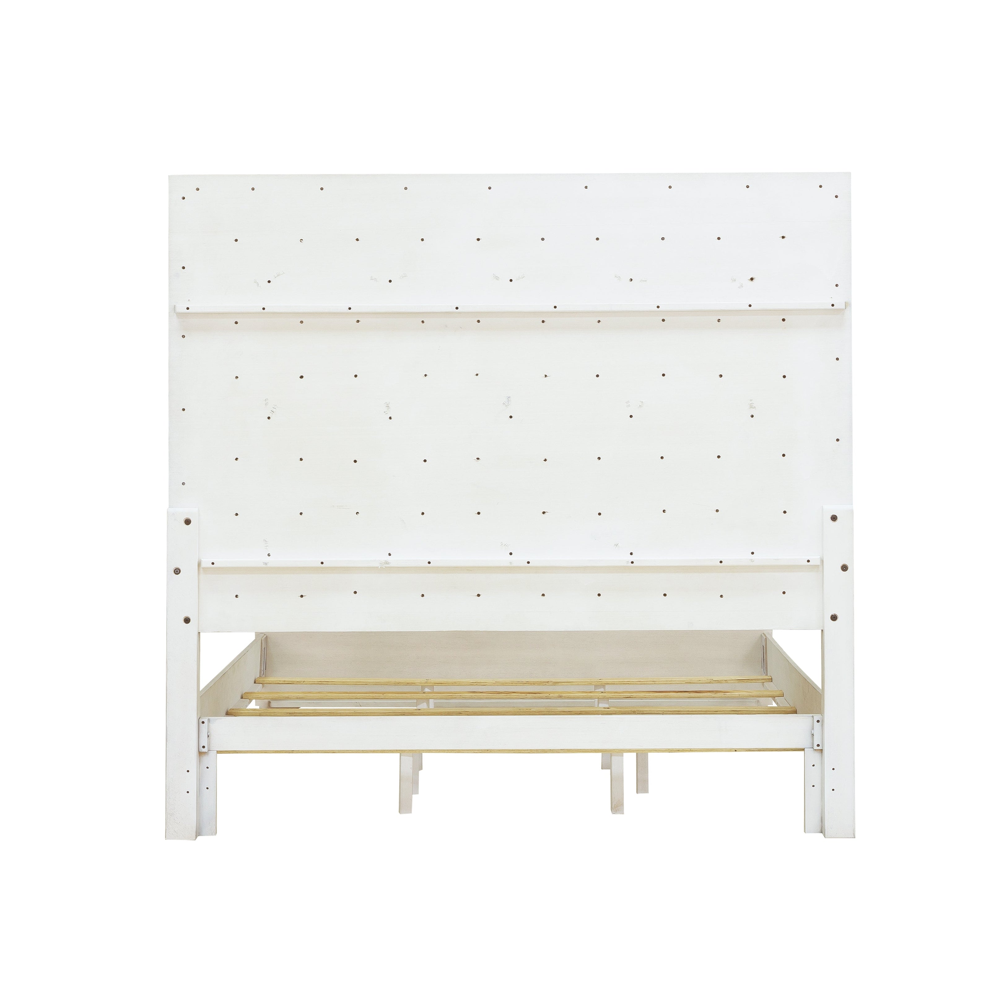 Pulaski Furniture Camila Creamy White Upholstered Bed