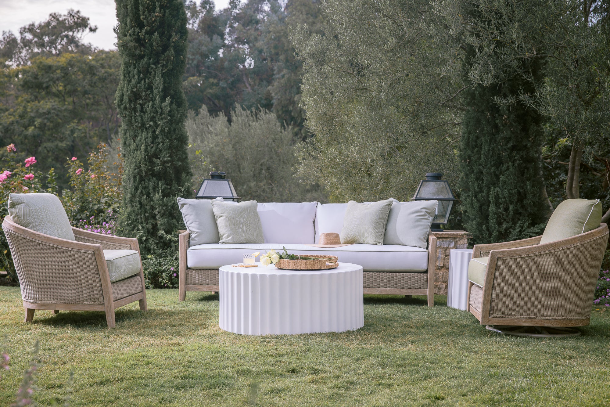 Sunset West Cambria Swivel Club Chair