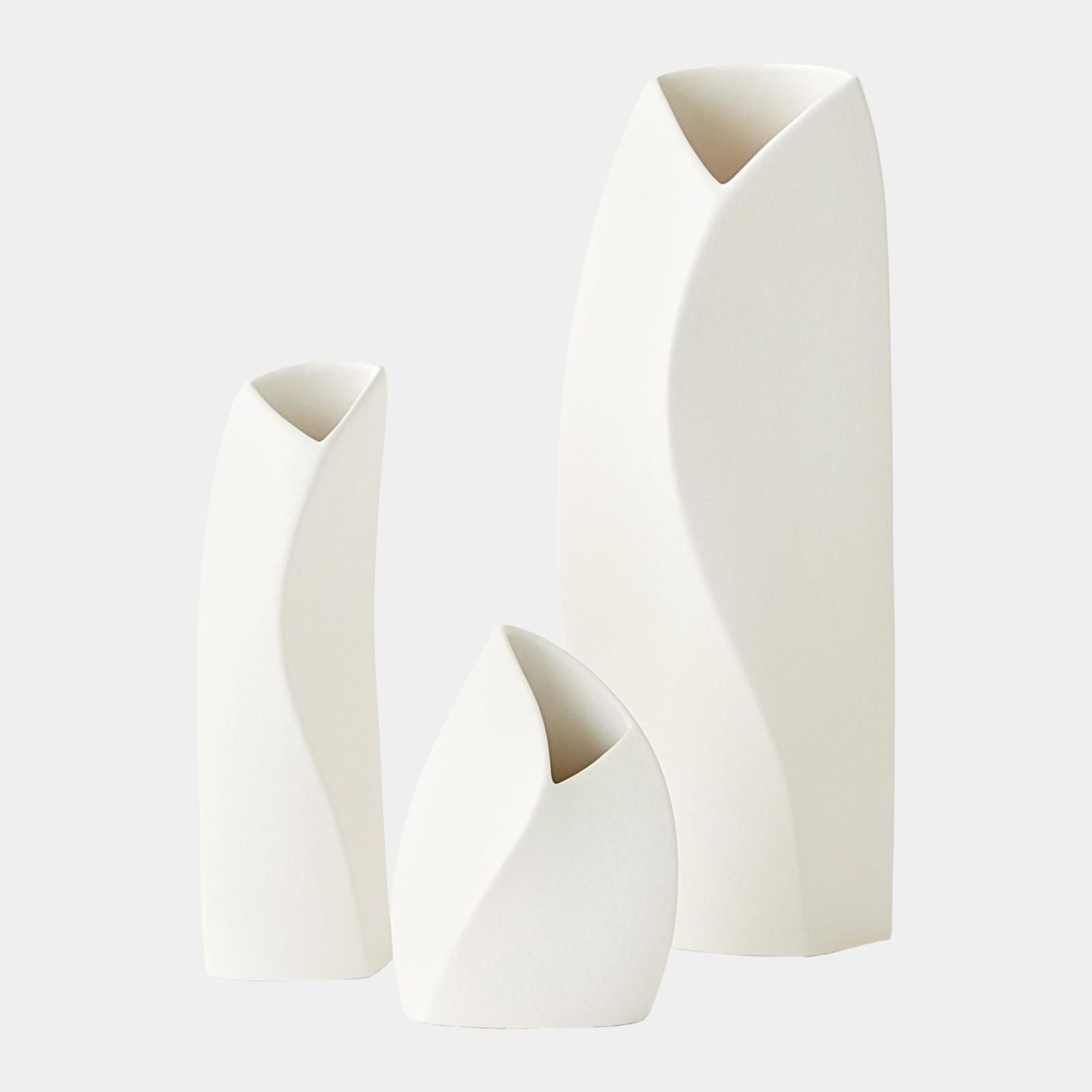 Global Views Willow White Vase