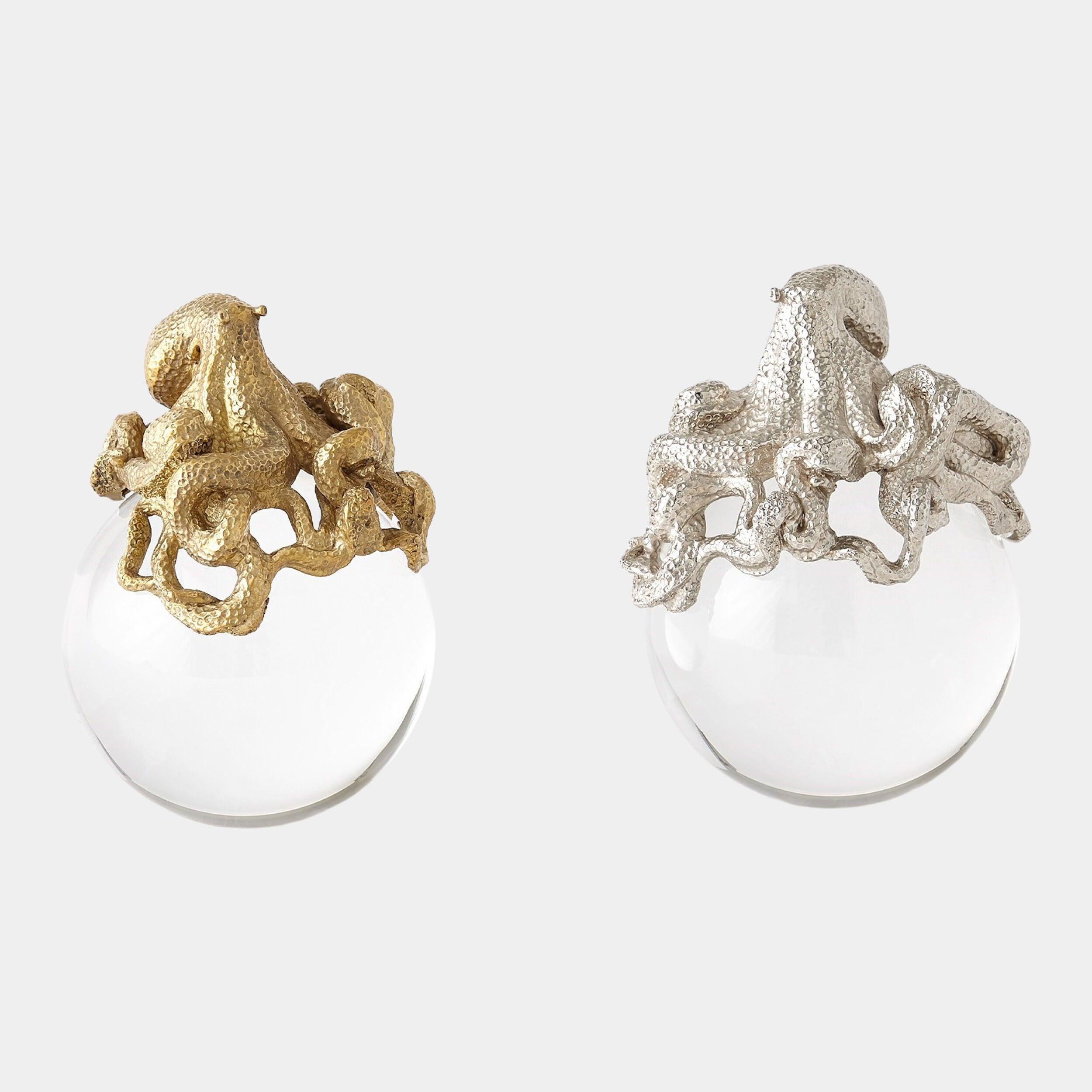 Global Views Octopus on Orb