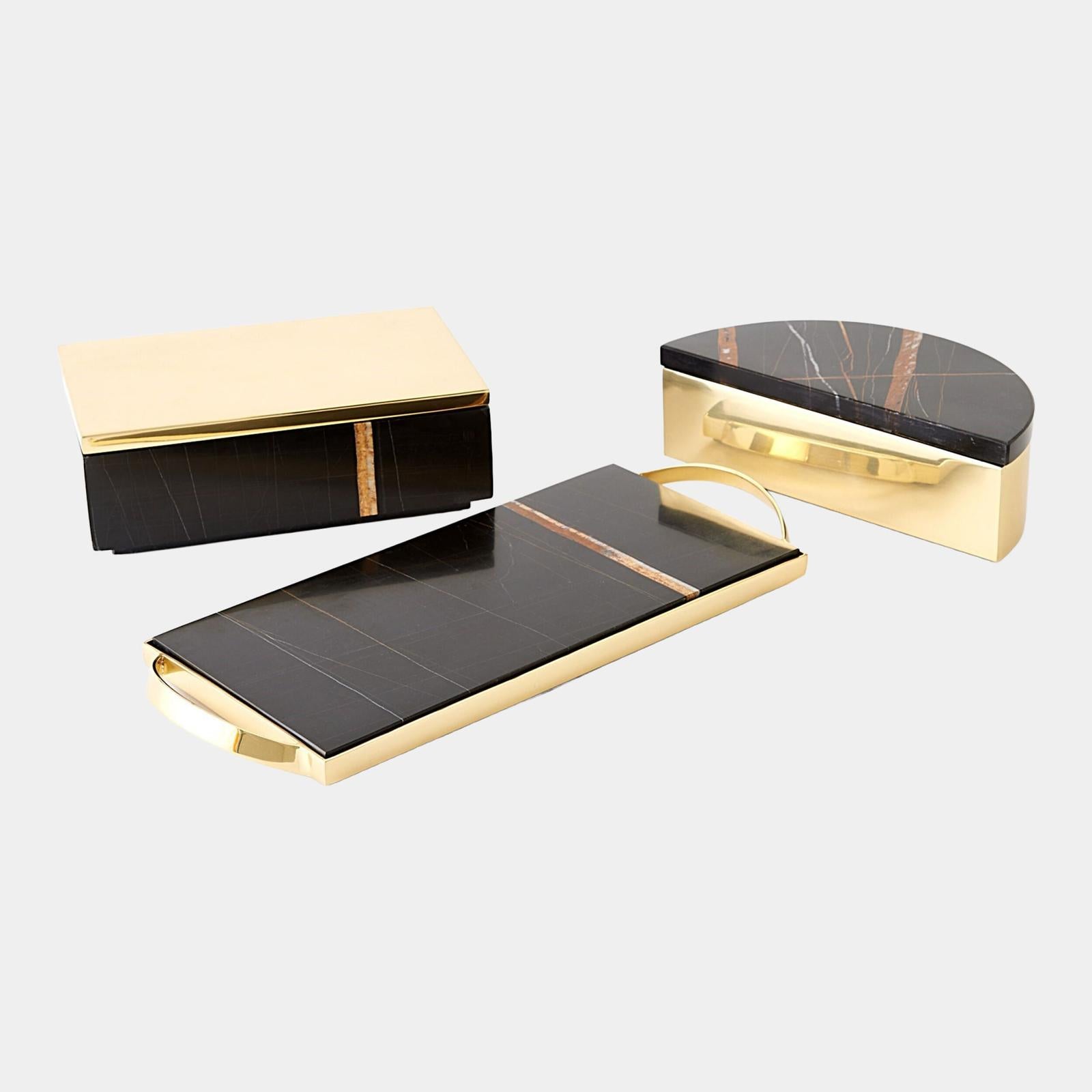 Global Views Cosmopolitan Crescent Box and Tray