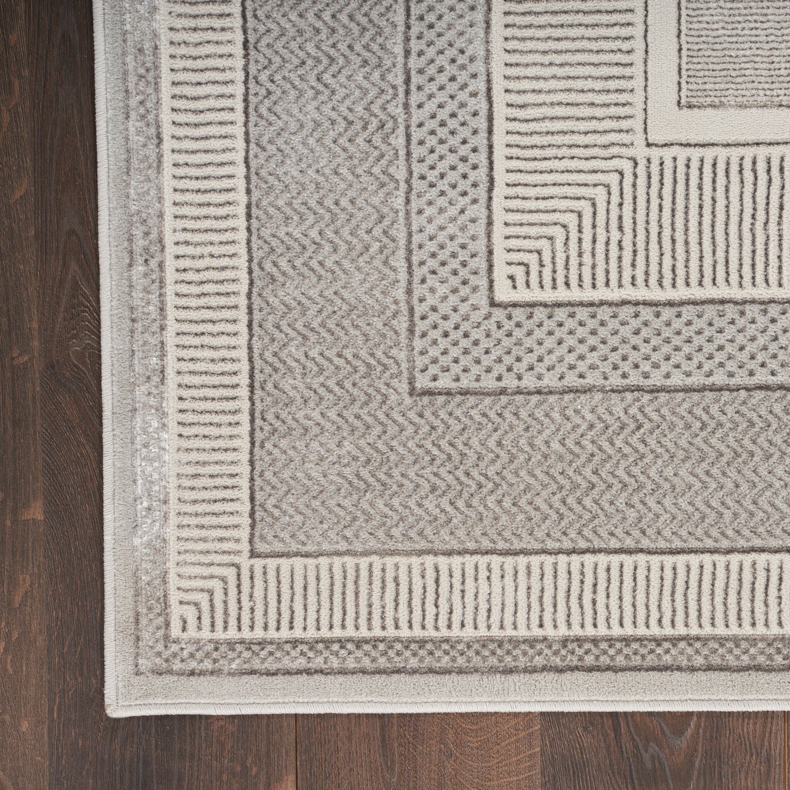 Nourison Glitz GLZ07 Modern Indoor Rug