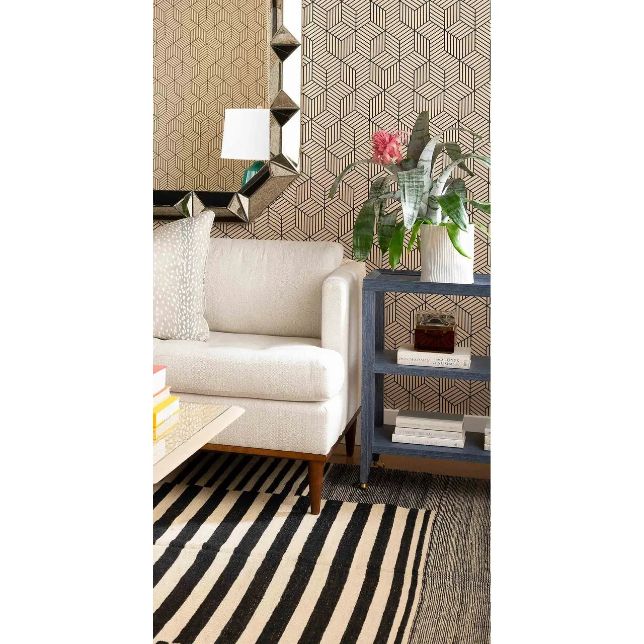 Villa & House Isadora Console Table