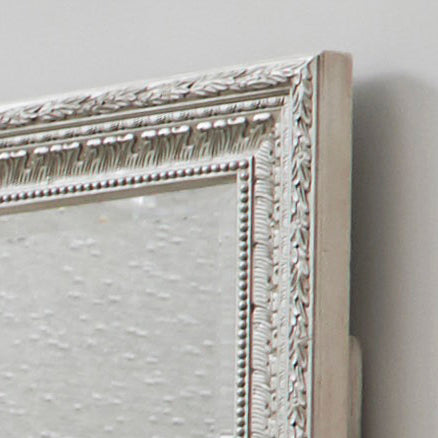Pulaski Furniture Camila Creamy White 8 Drawer Dresser