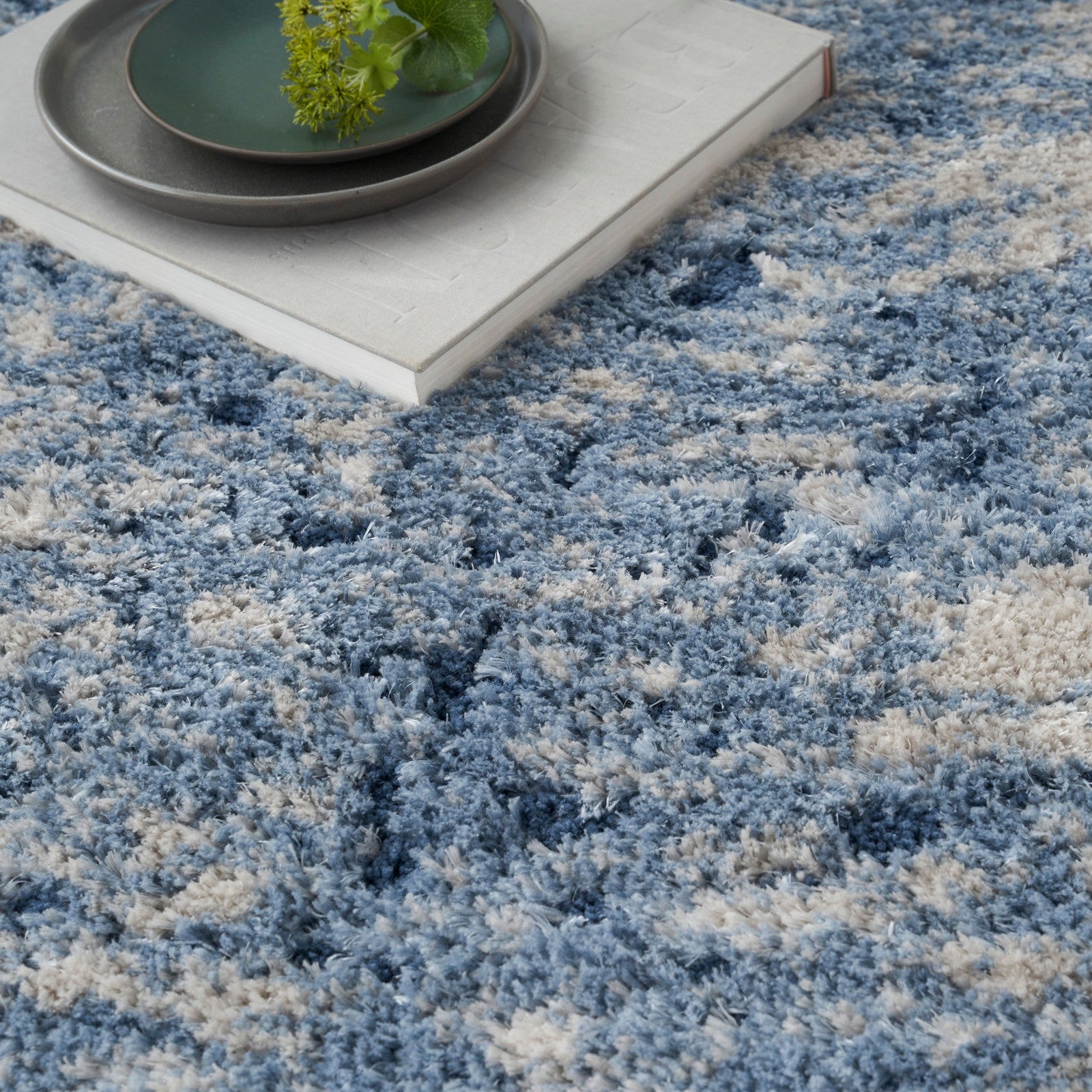 Nourison Dreamy Shag DRS06 Shag Indoor Rug