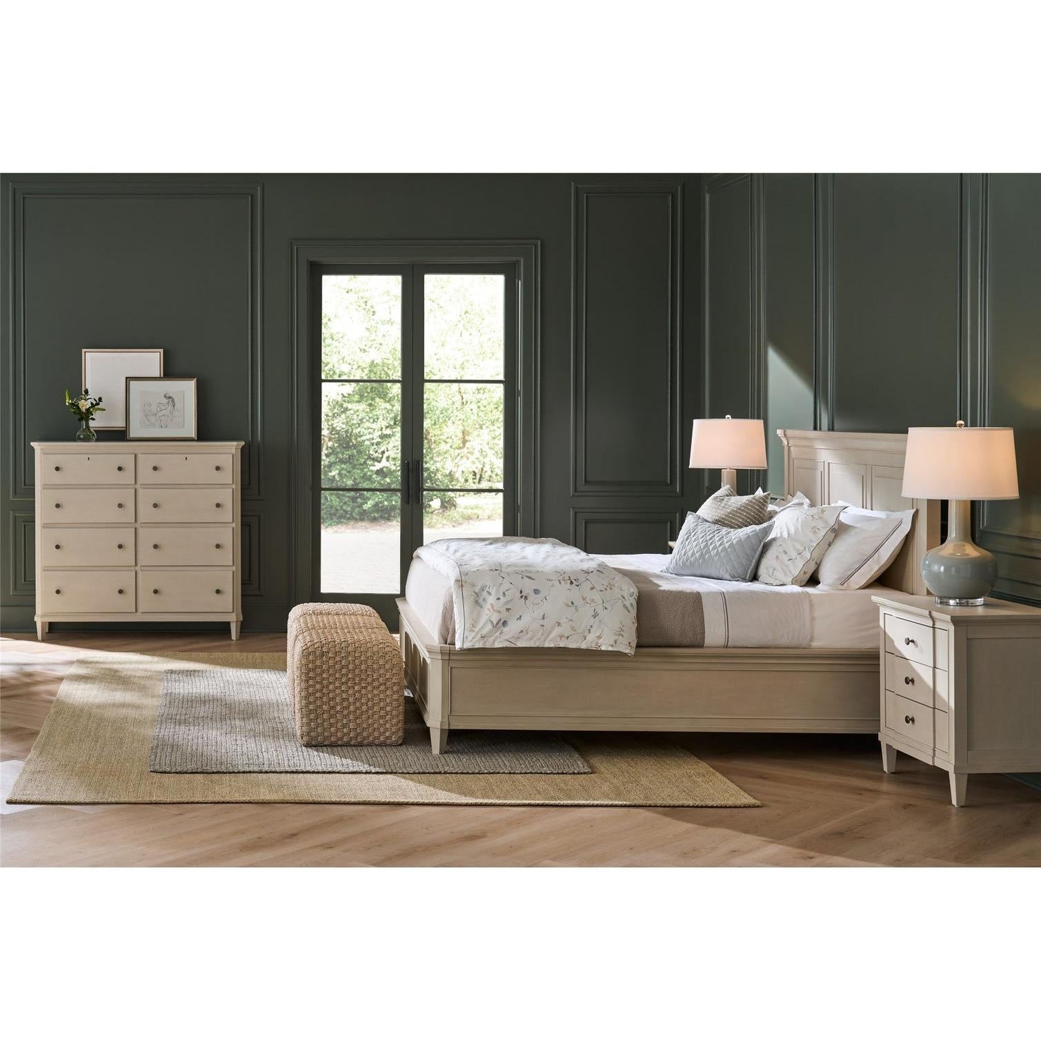 Universal Furniture Birchaven Panel Bed