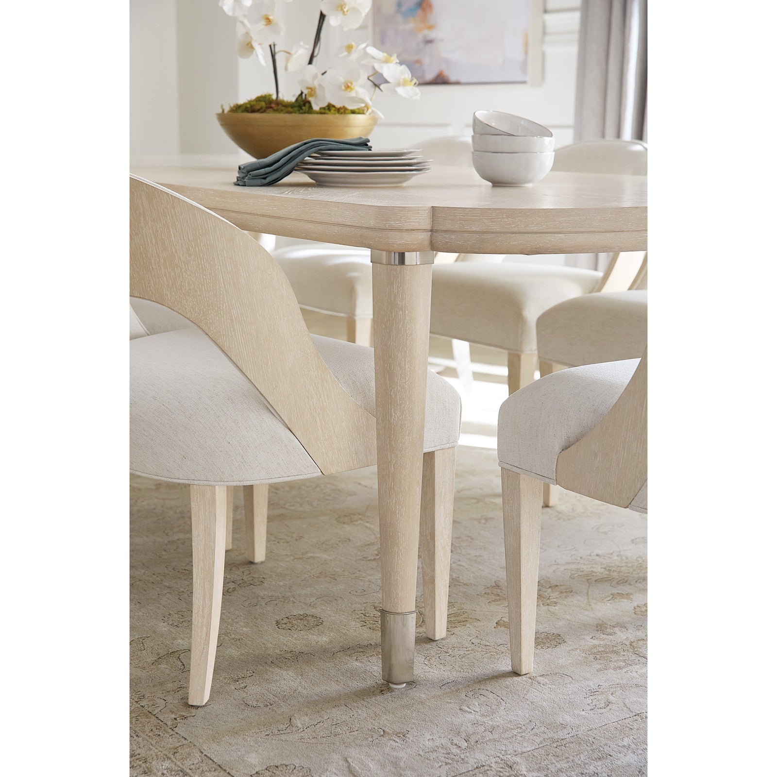 Hooker Furniture Nouveau Chic Rectangle Dining Table with 1-22in Leaf