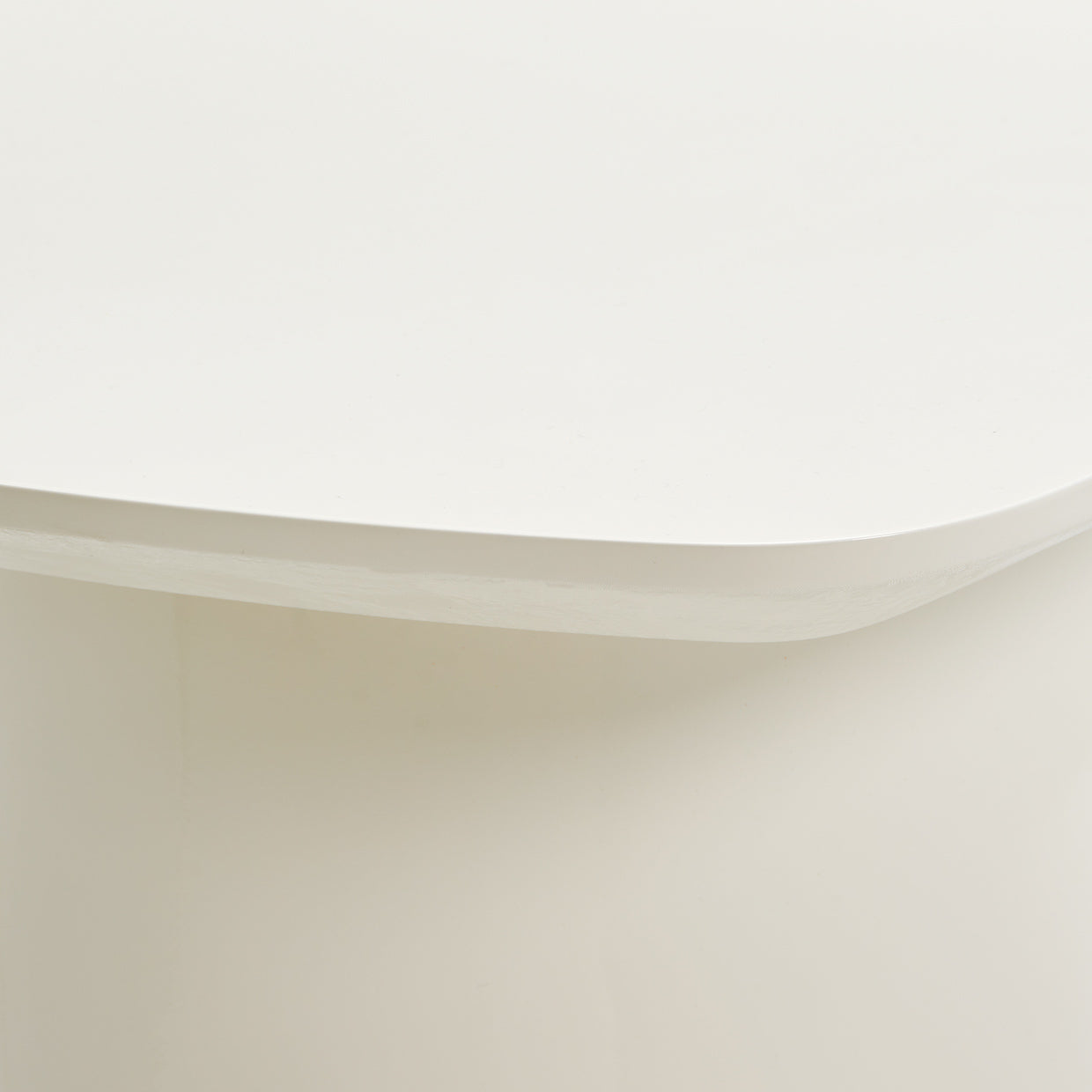 Michael Amini Le Montreaux Accent Table