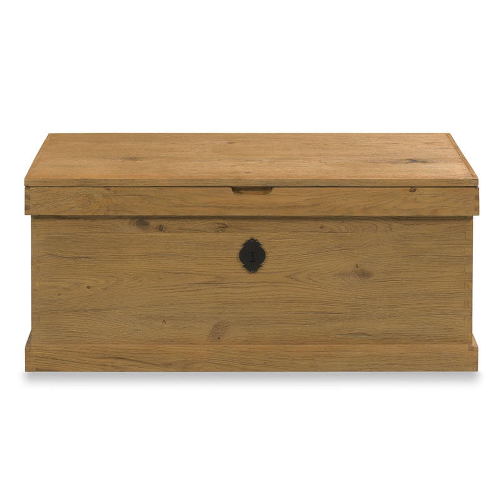 Woodbridge Furniture Keepsake Trunk