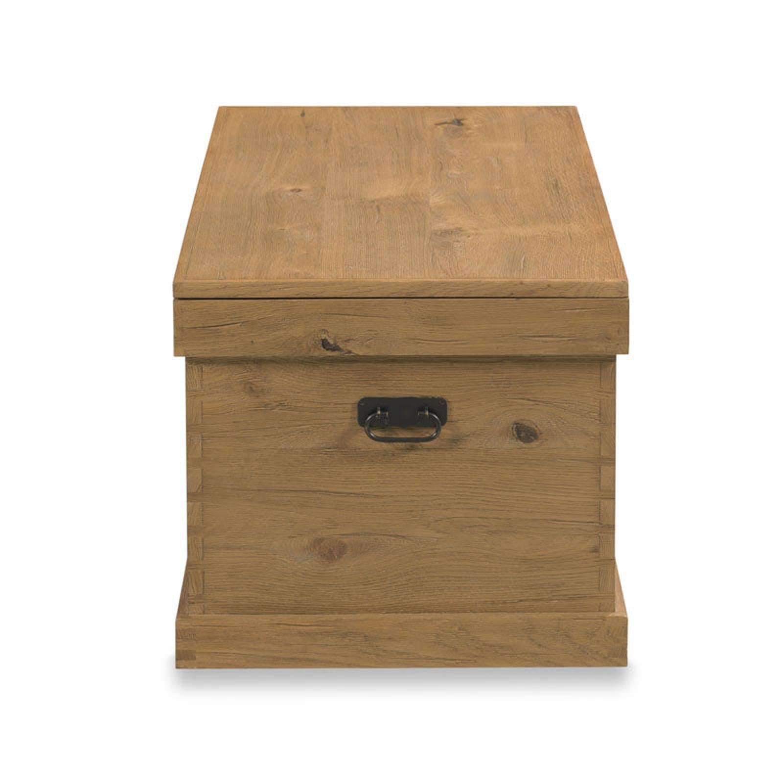 Woodbridge Furniture Keepsake Trunk