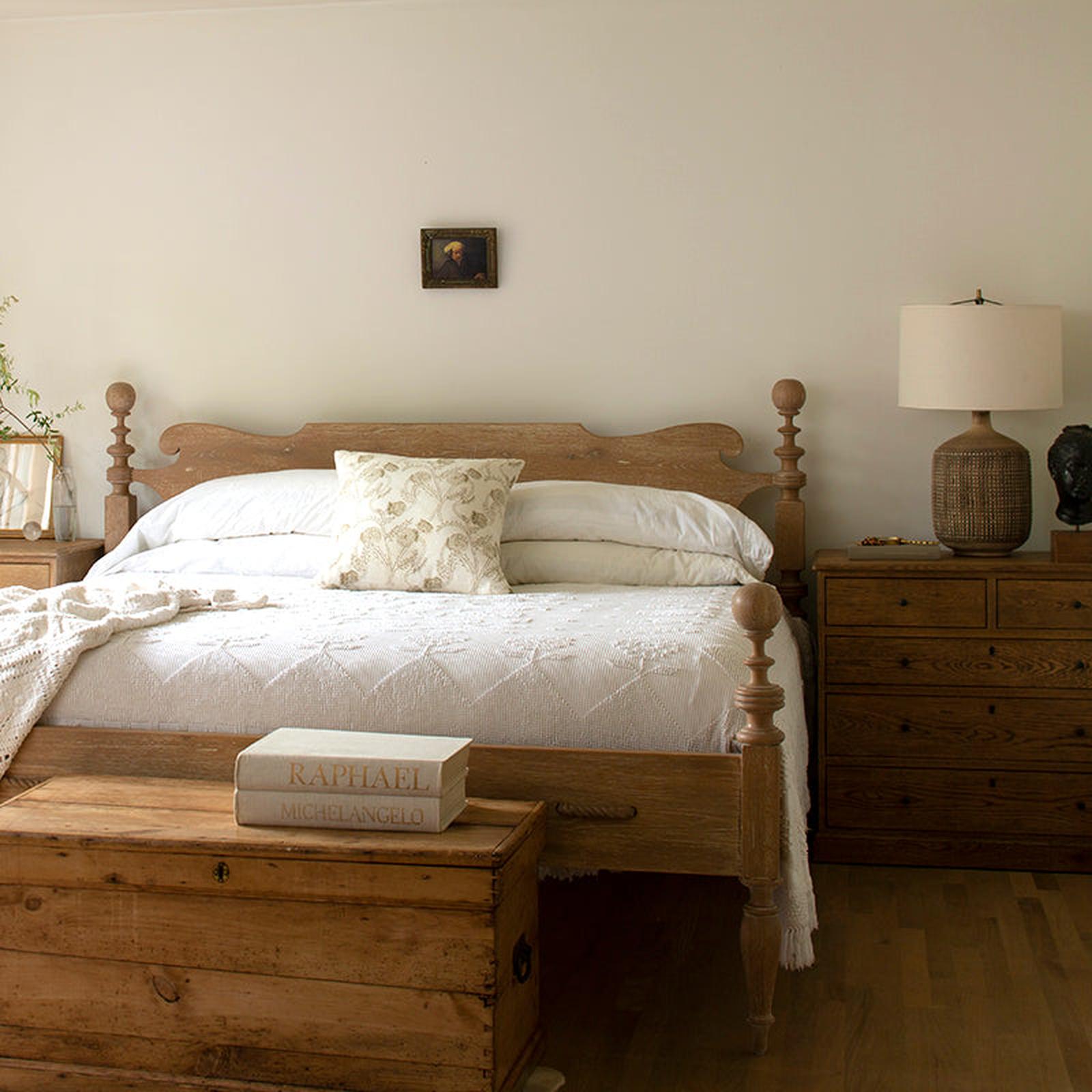Woodbridge Furniture Shire Chest