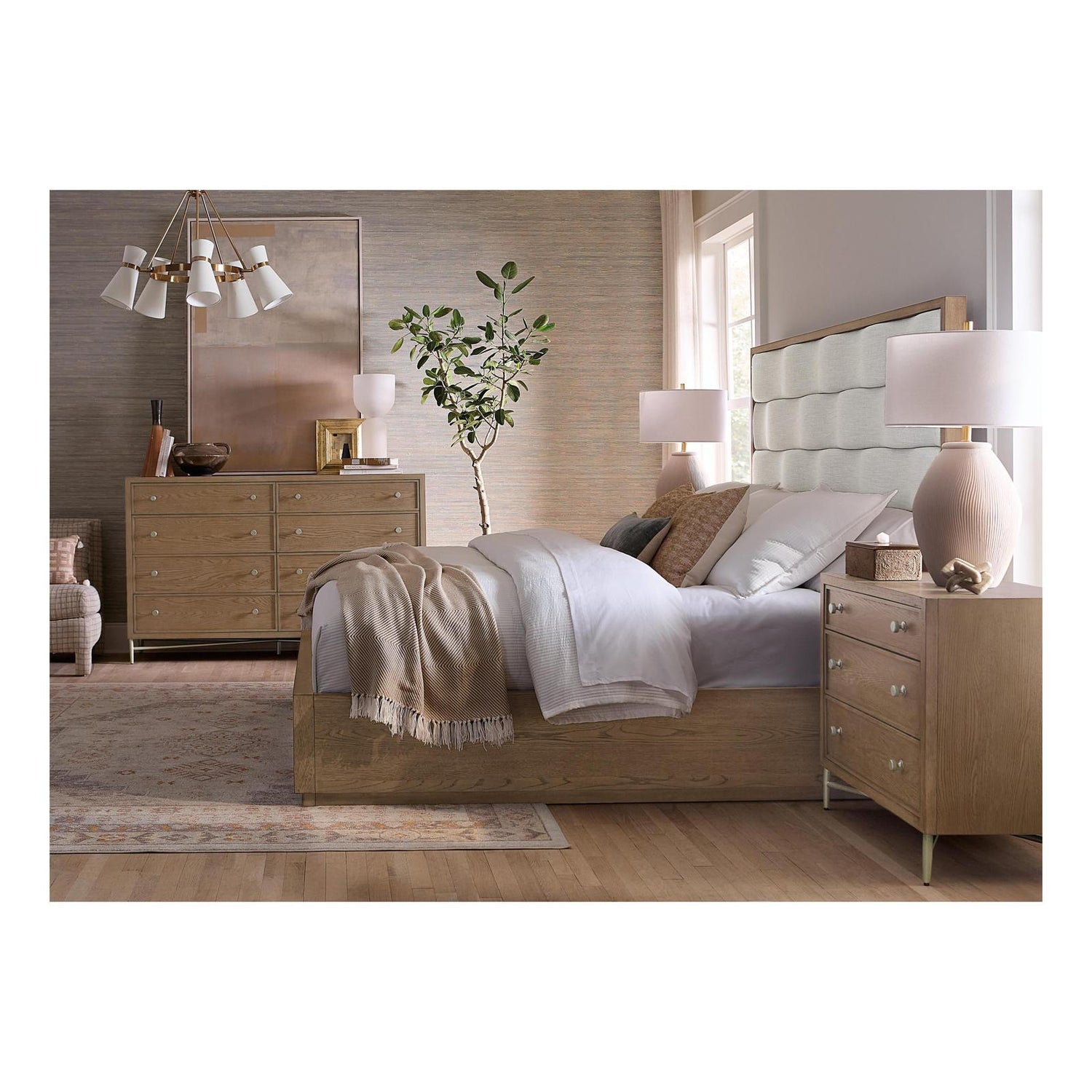 Hooker Furniture Sonnet Upholstered Bed
