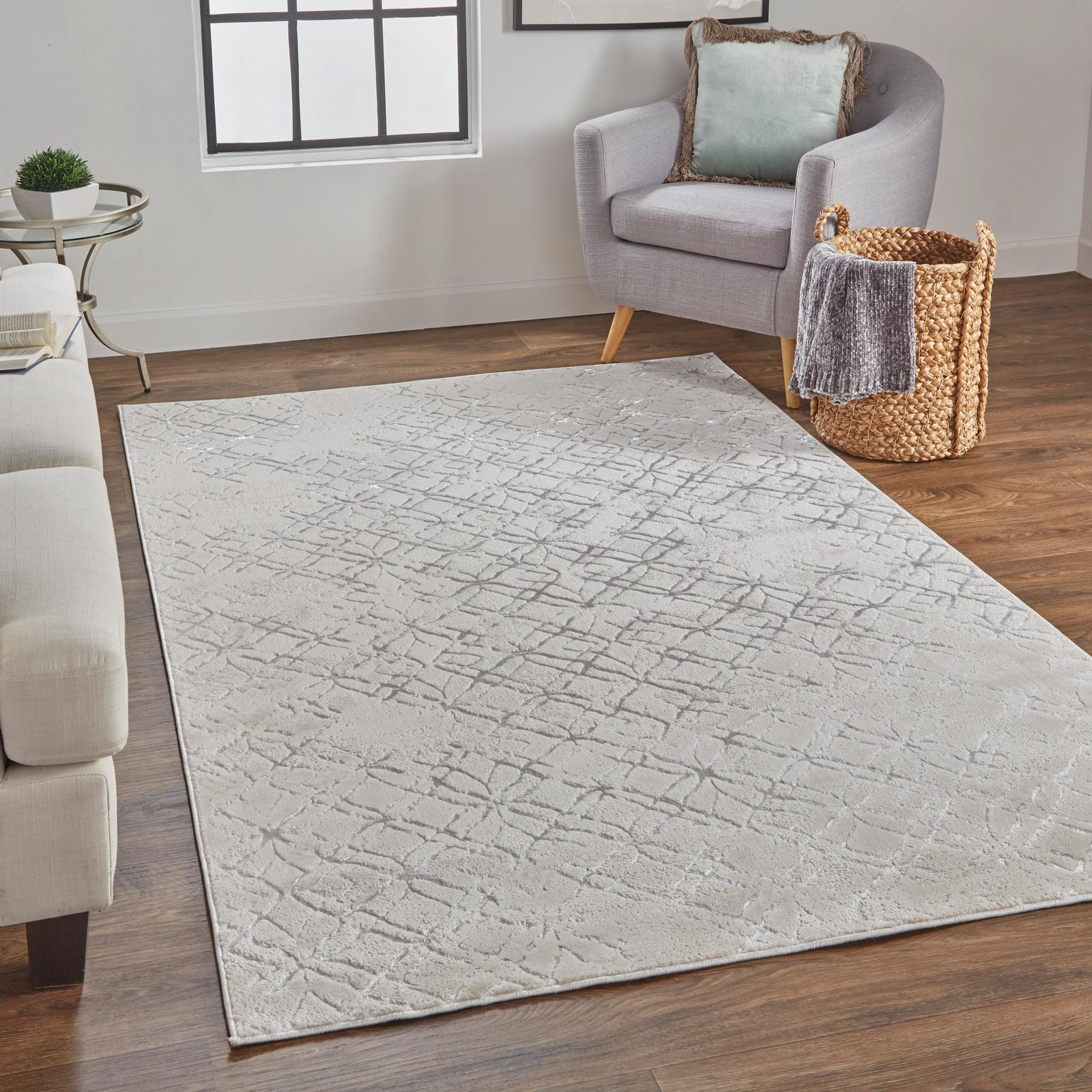 Feizy Micah 3047F Modern Distressed Rug in Silver/Gray/White