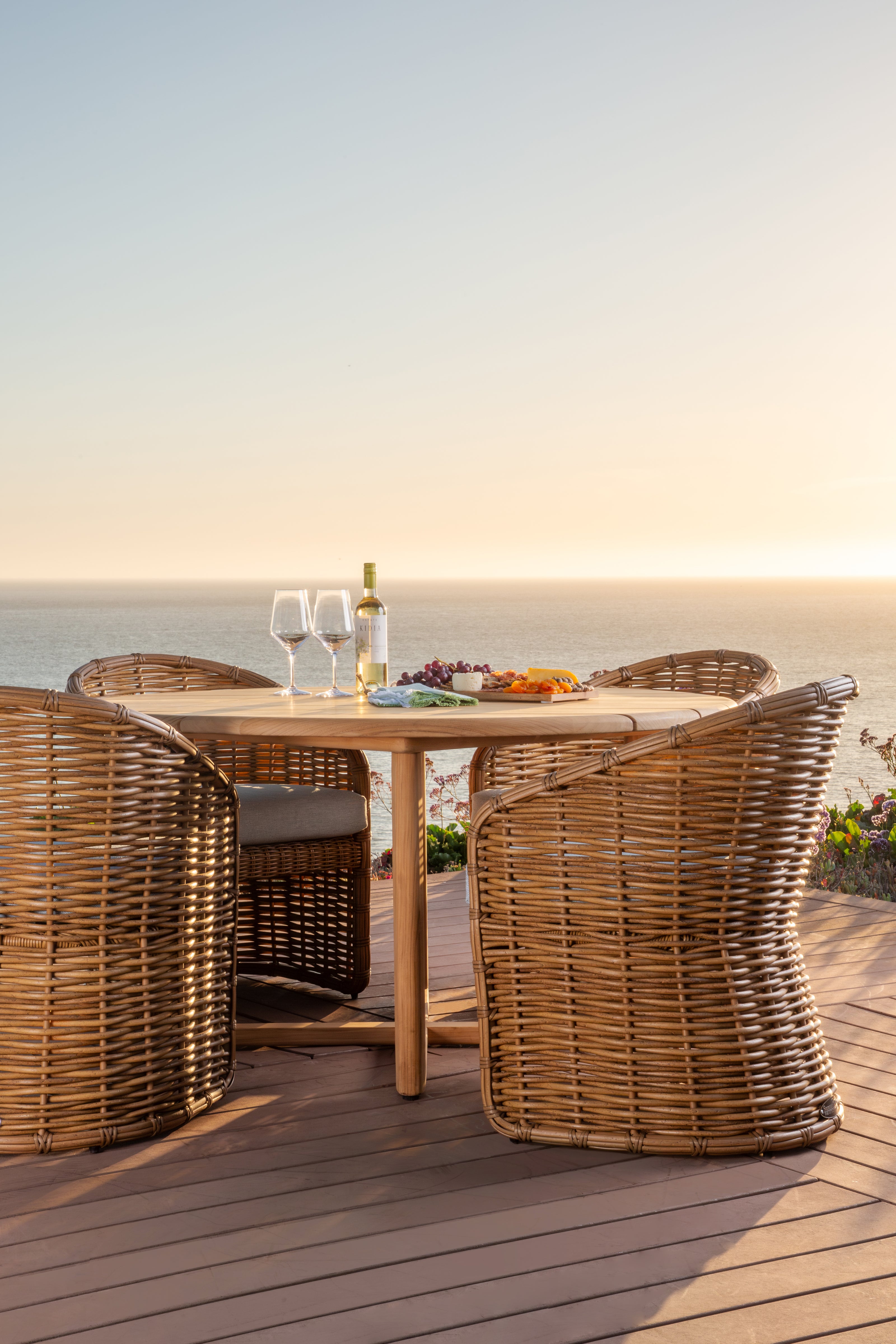 Sunset West Natural Teak 56