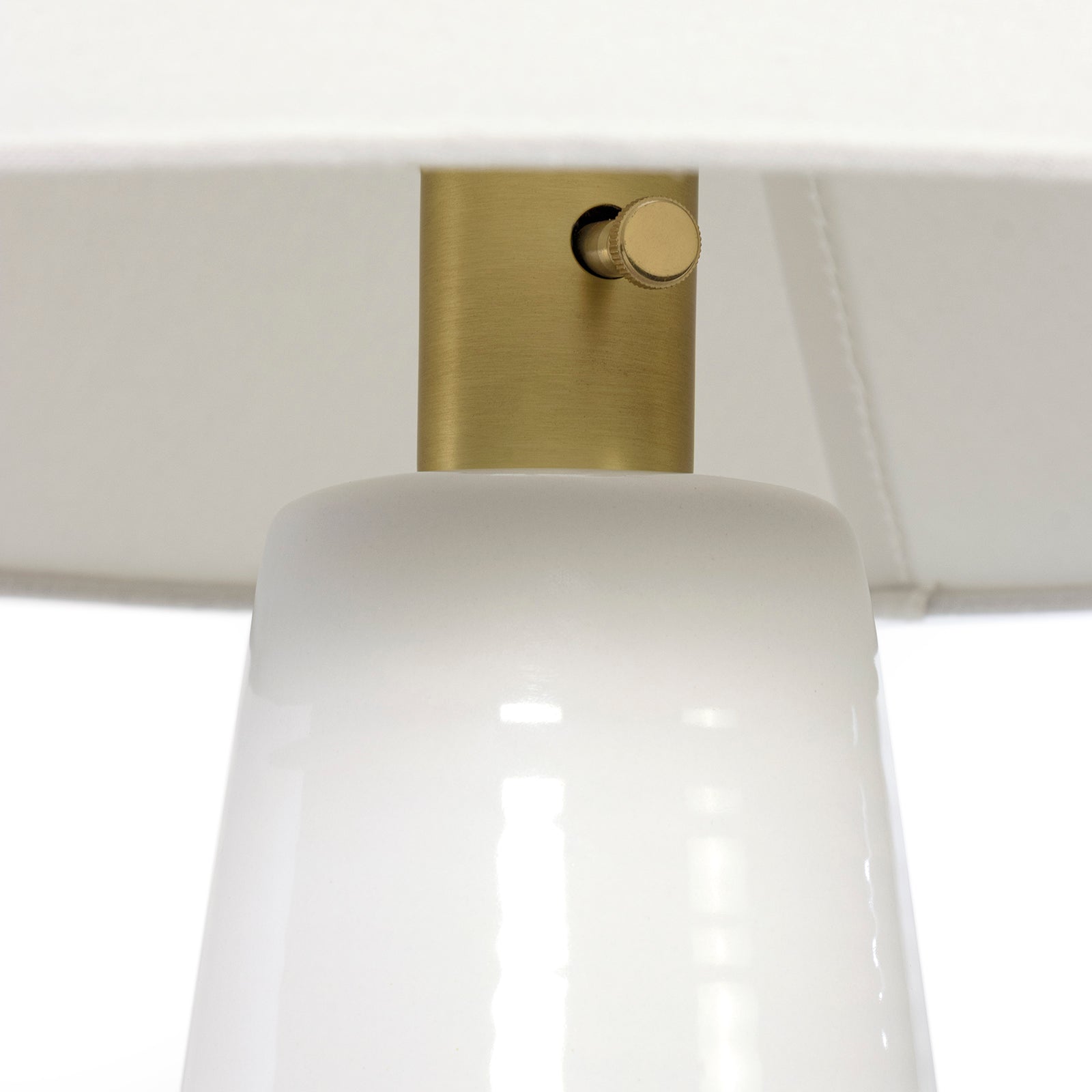 Regina Andrew Koda Ceramic Table Lamp