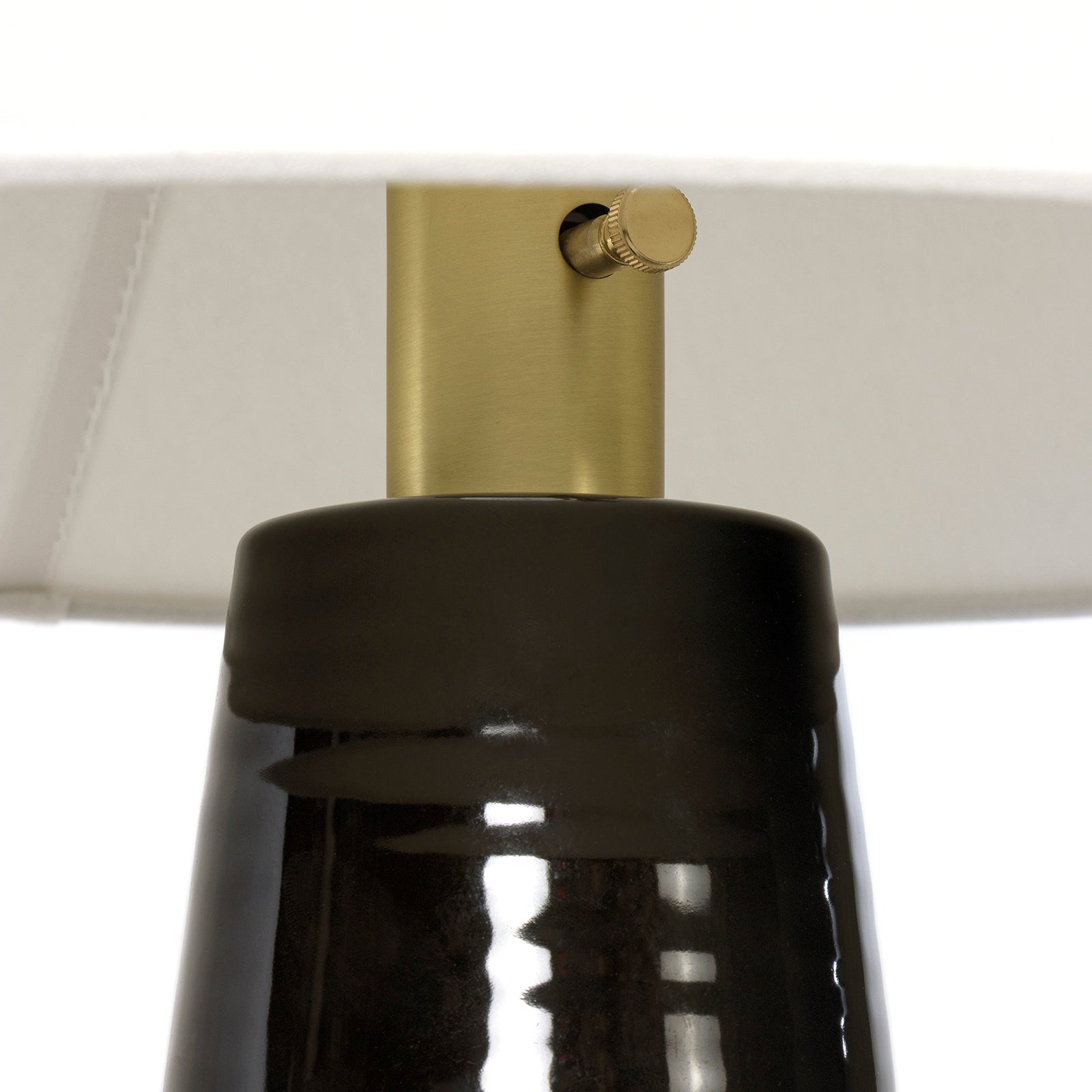 Regina Andrew Koda Ceramic Table Lamp
