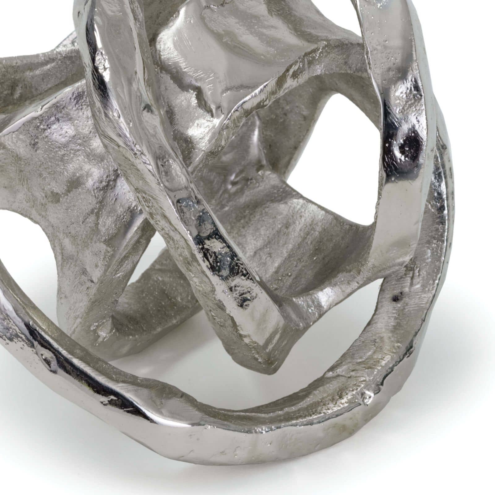 Regina Andrew Metal Knot