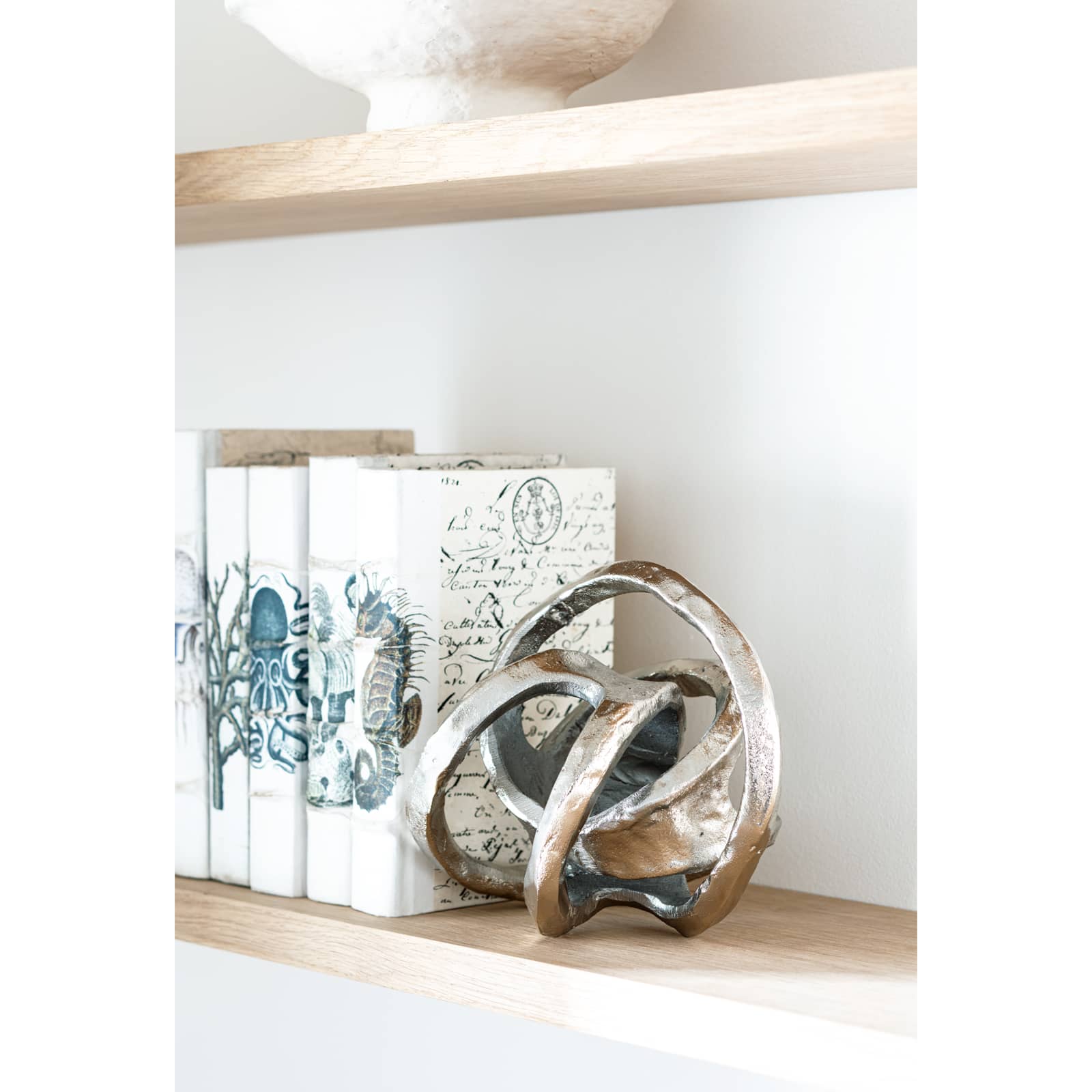Regina Andrew Metal Knot