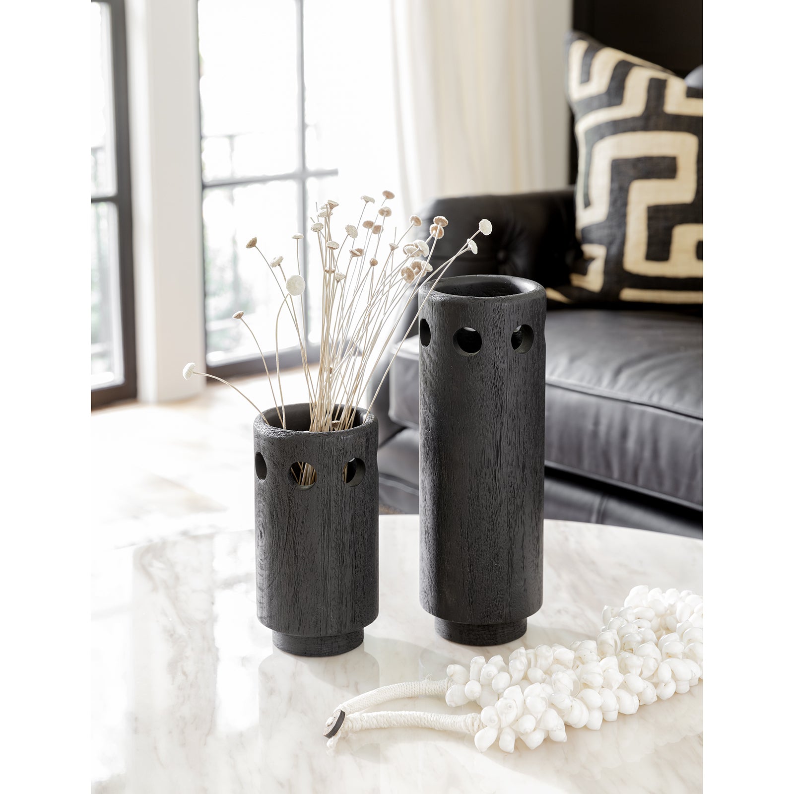 Regina Andrew Savior Vase Set