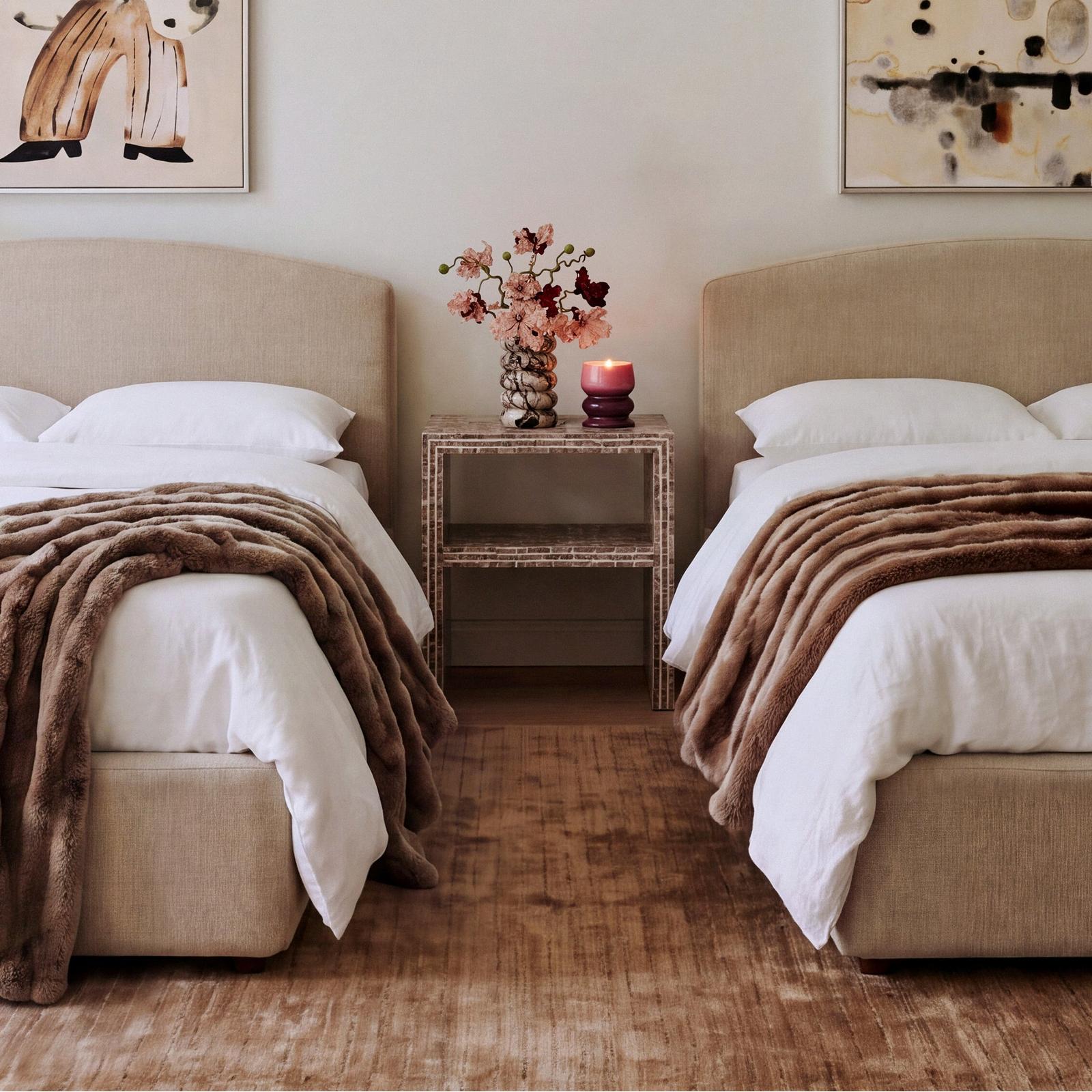 TOV Furniture Leah 48