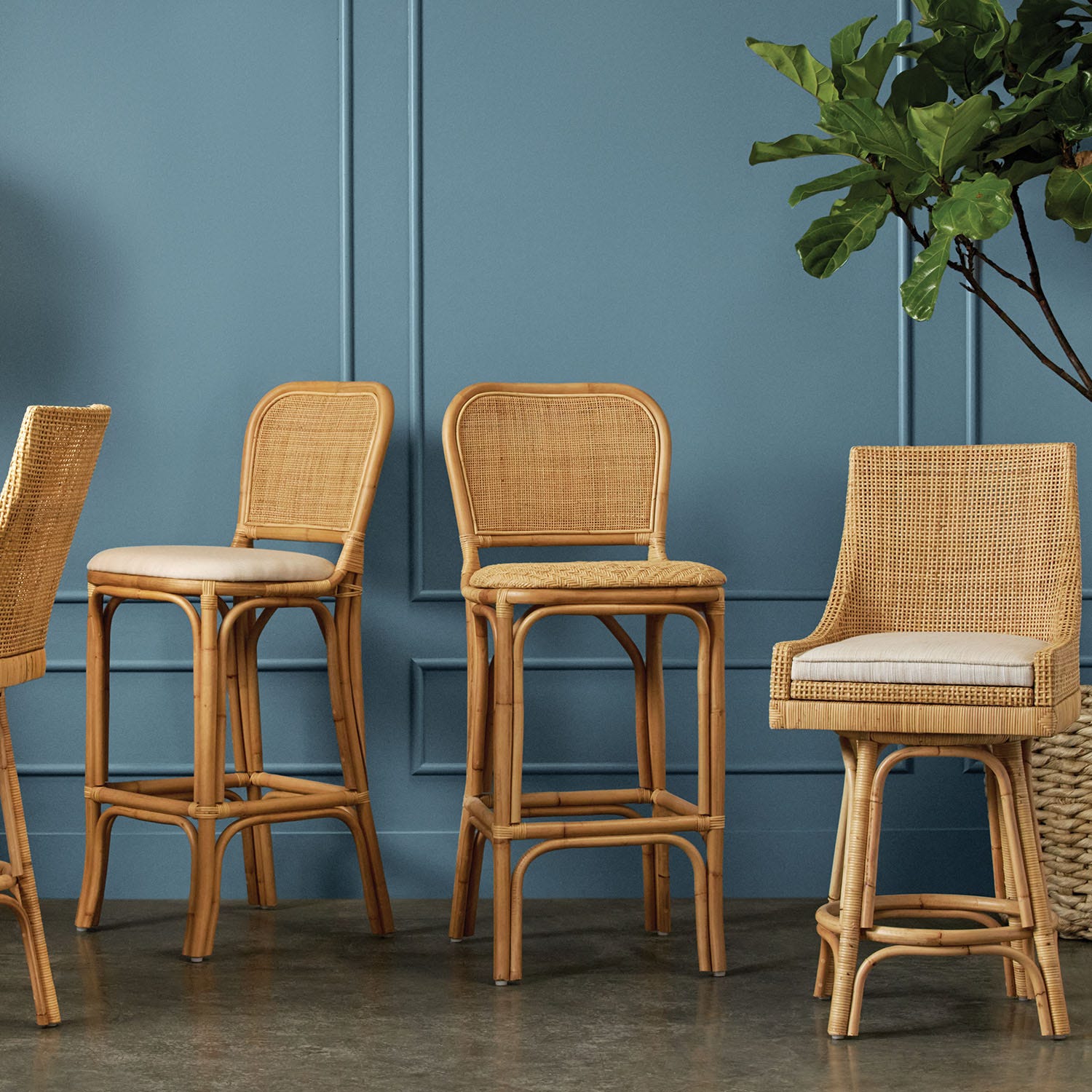 Isla Swivel Counter Stool