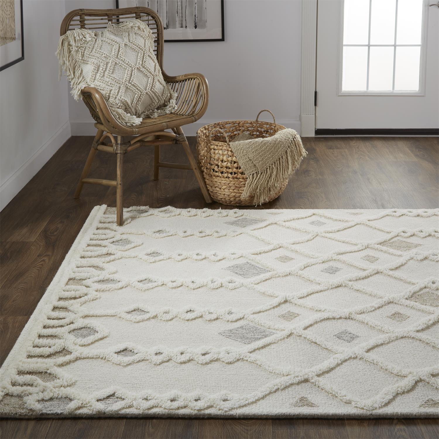 Feizy Anica 8011F Transitional Trellis & Lattice Rug in Ivory/Tan/Silver