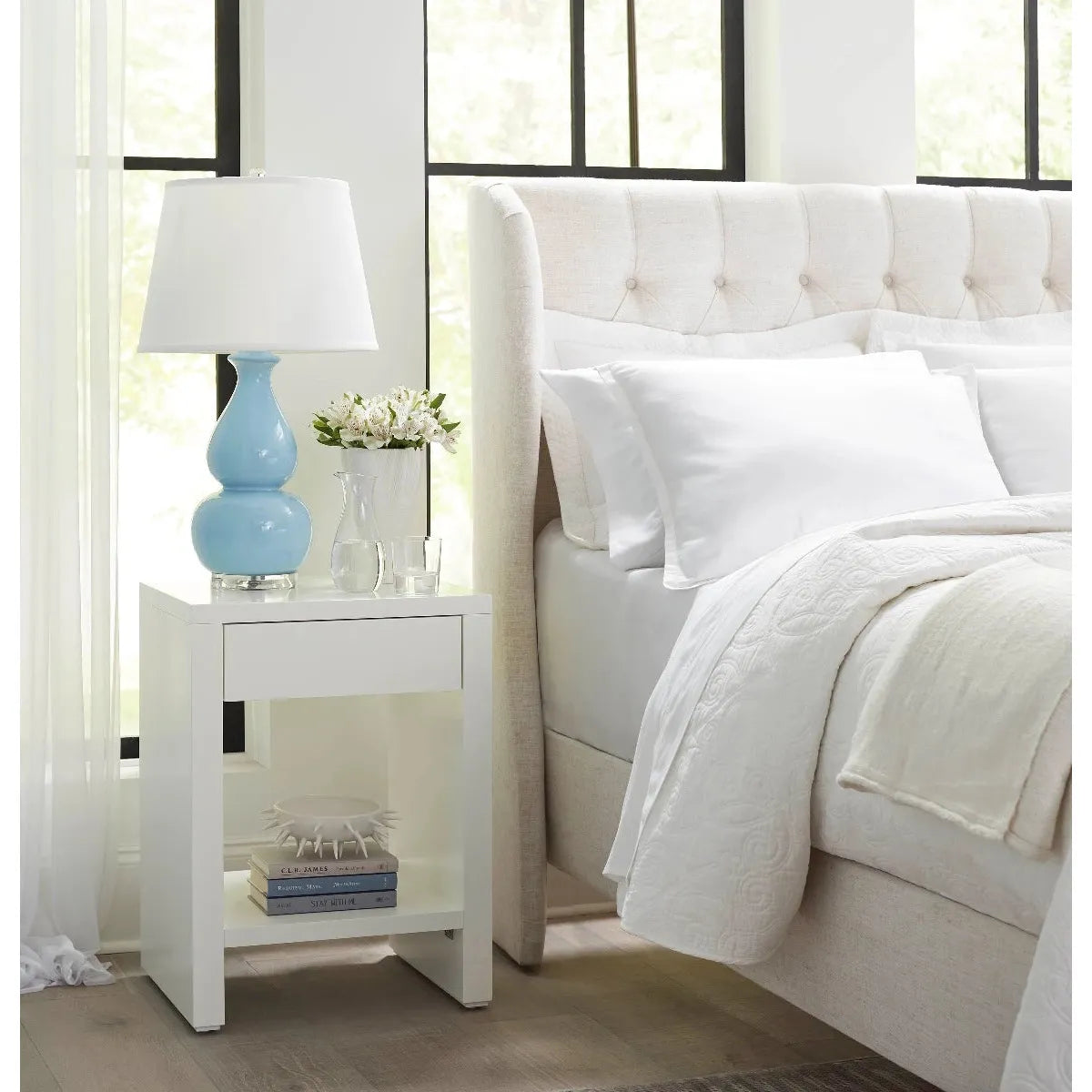 Villa & House Morgan Grasscloth Side Table