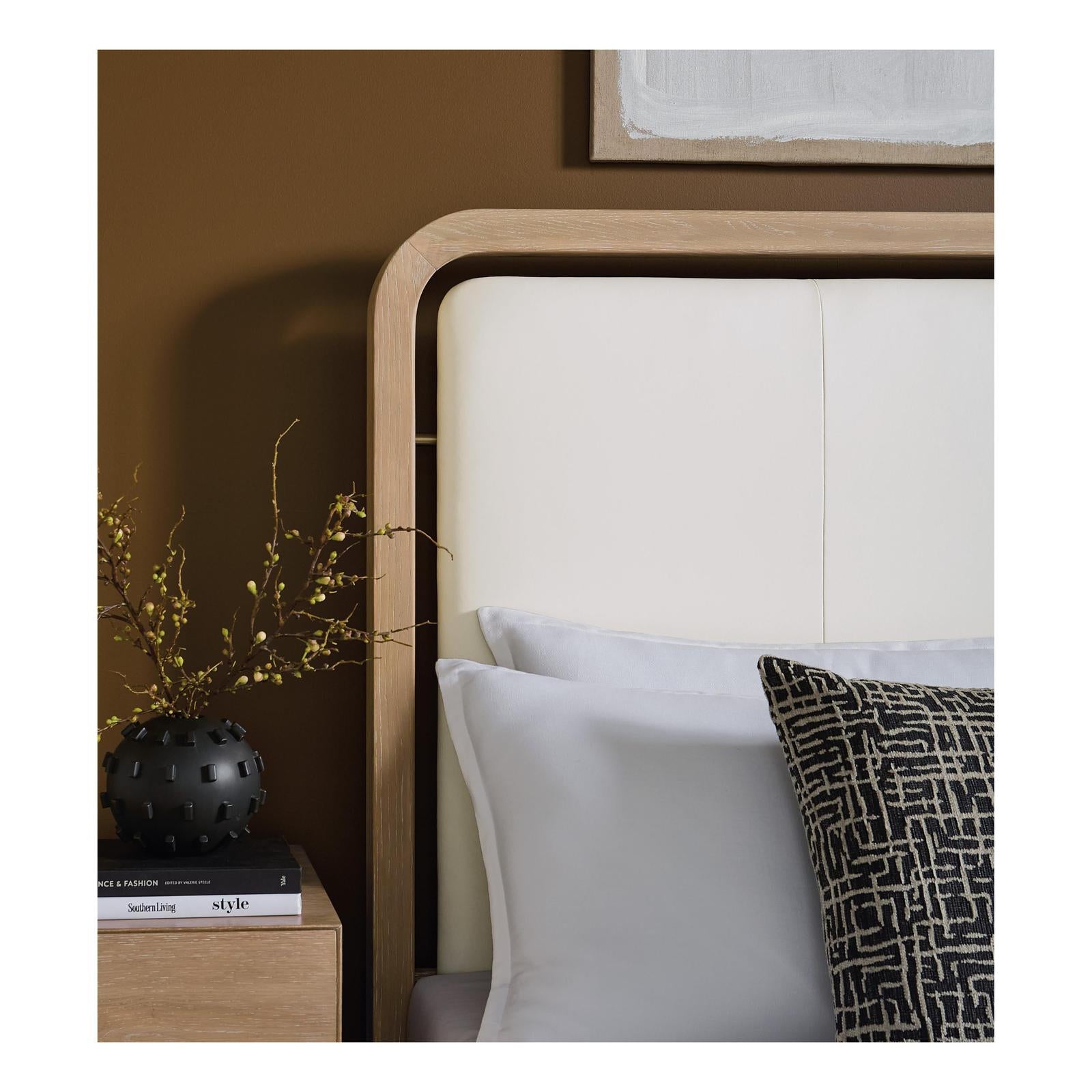 Hooker Furniture Banyon Bay Panel Bed