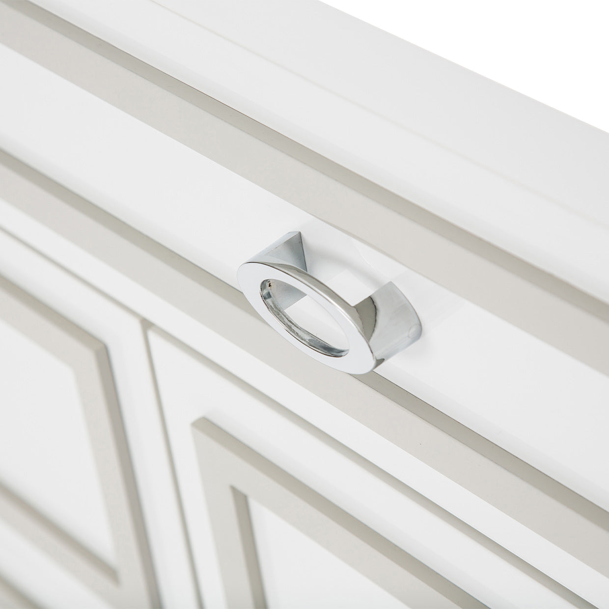 Michael Amini Sky Tower Dresser