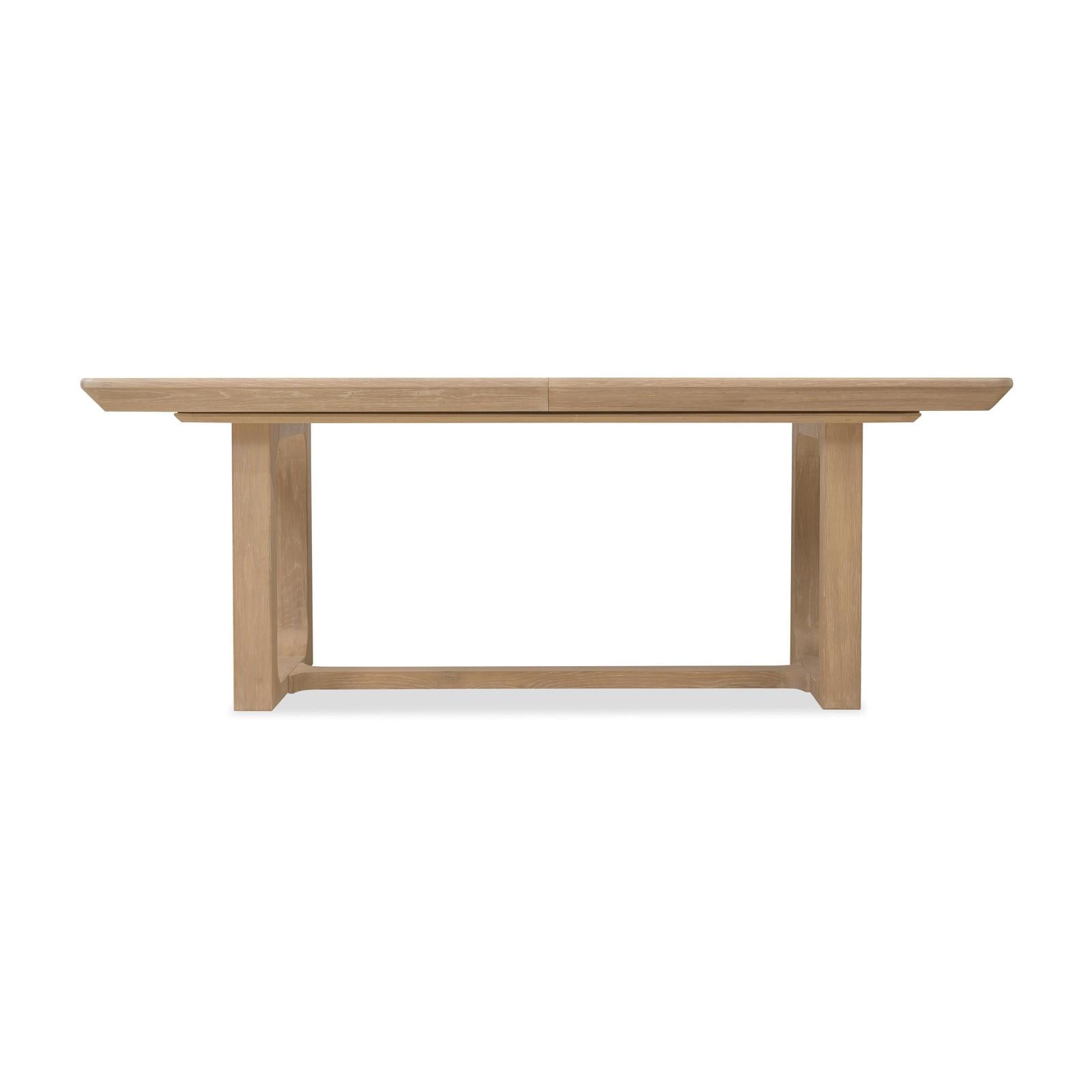 Hooker Furniture Banyon Bay Rectangle Dining Table with Two 20-in Leaves