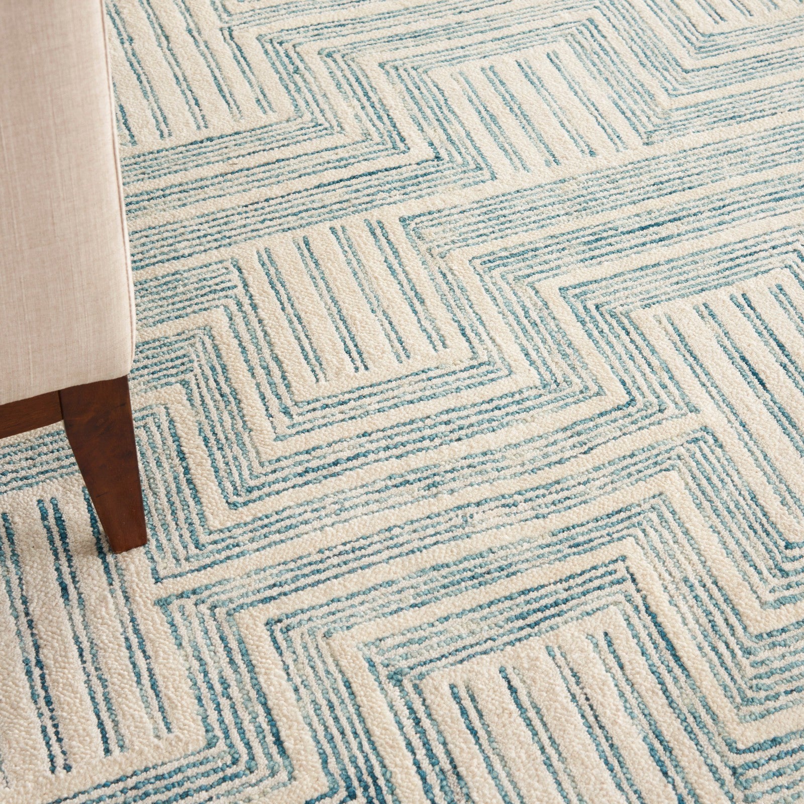 Nourison Interlock ITL06 Modern Indoor Rug