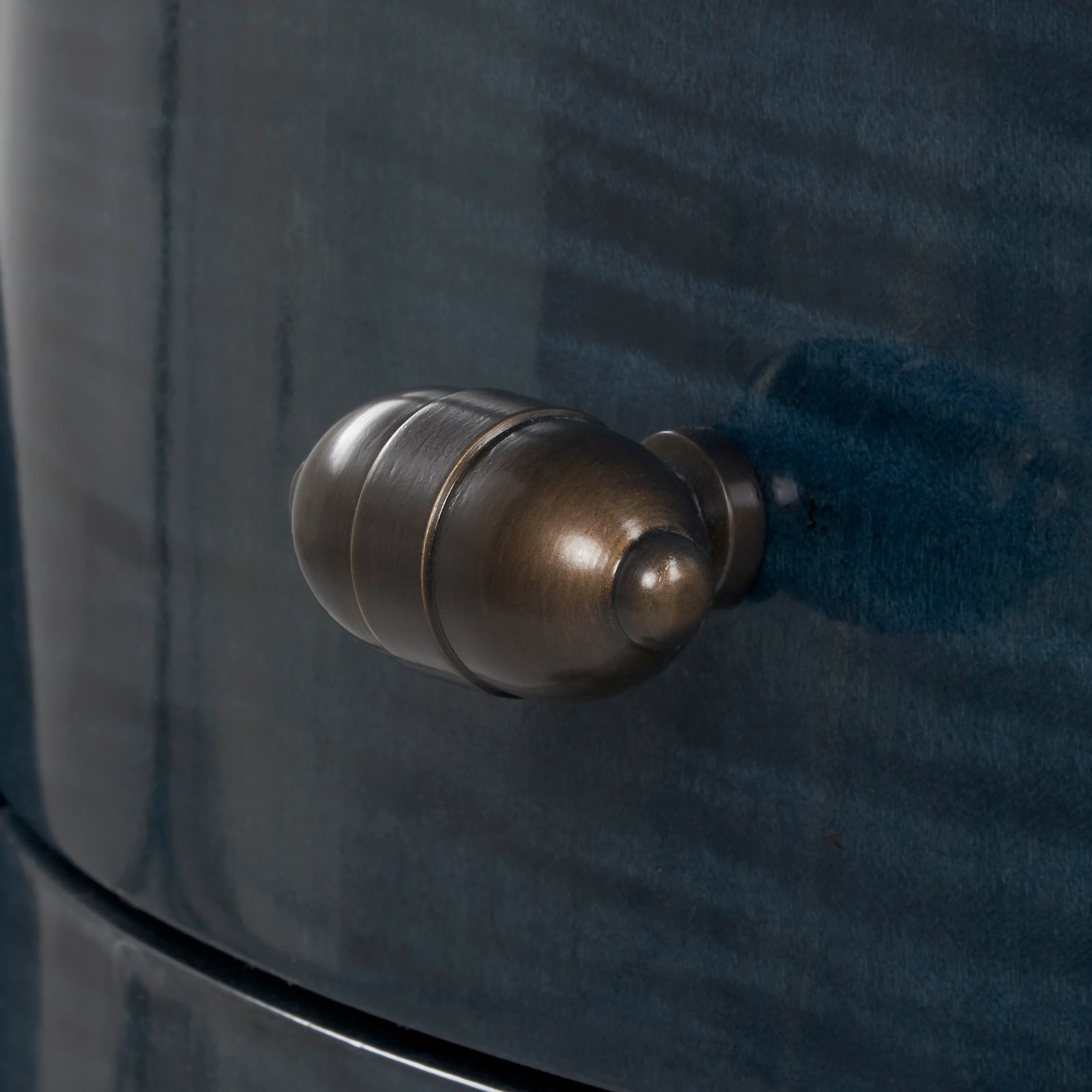 Villa & House Natalie 2-Drawer End Table