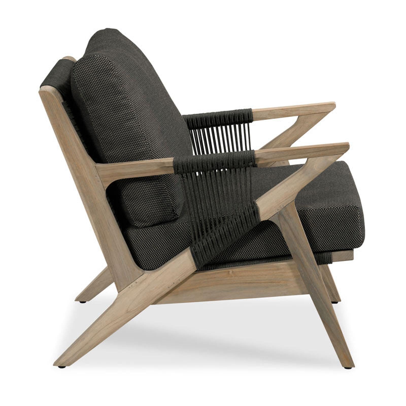 Woodbridge Furniture Bellevue Outdoor Lounge Chair